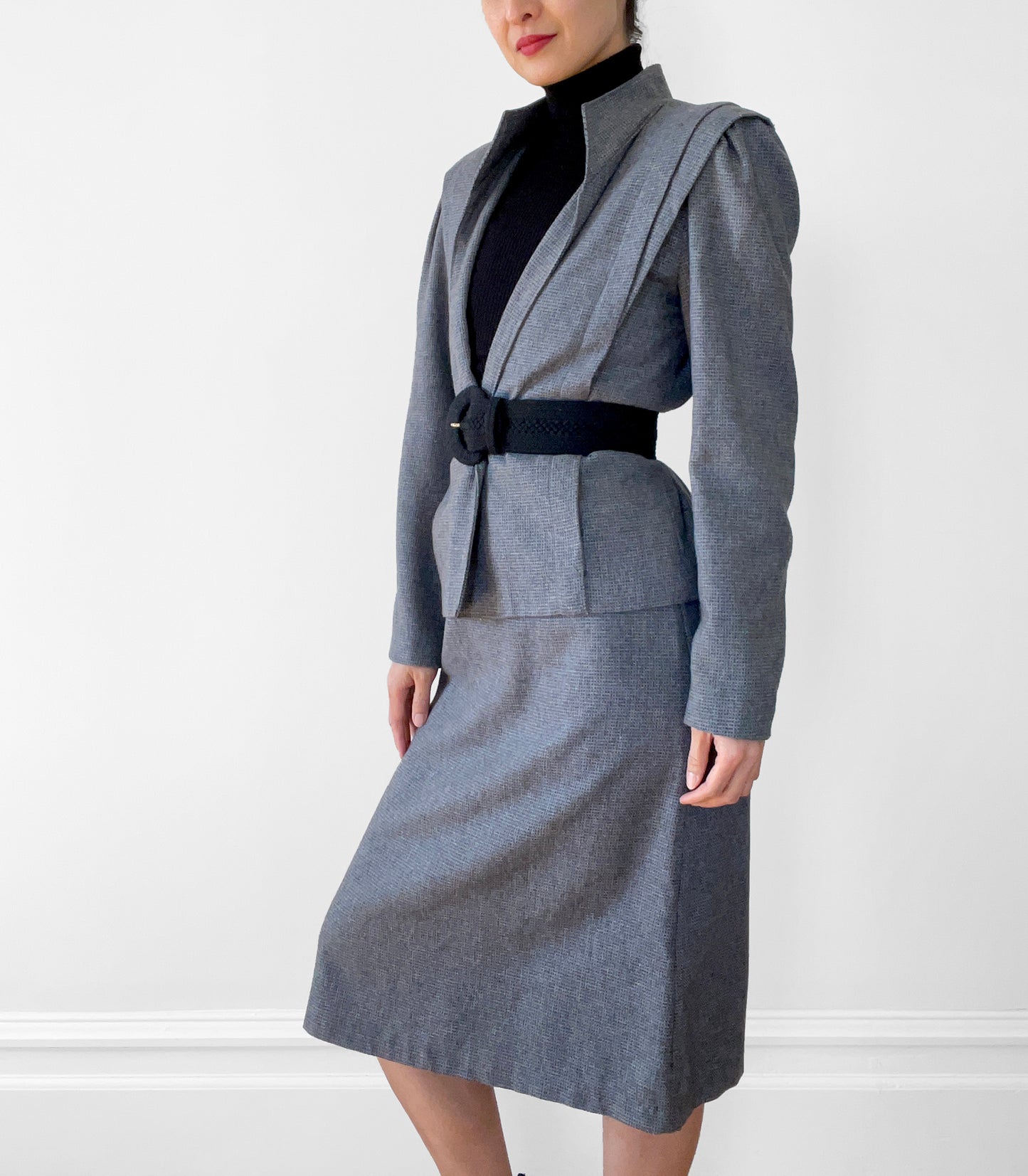 1970s - 1980s Gray Textured Wool Skirt and Jacket Set