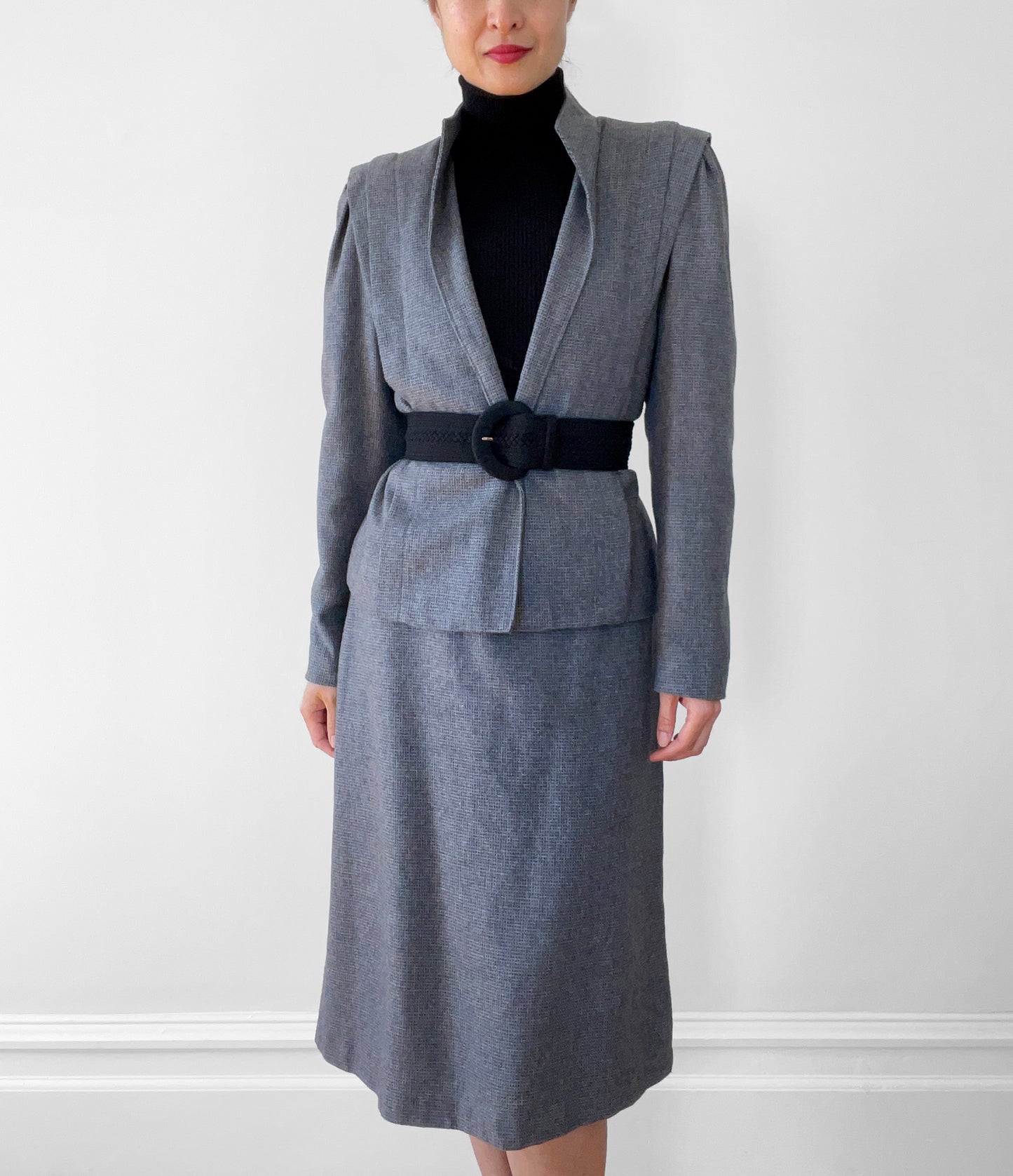 1970s - 1980s Gray Textured Wool Skirt and Jacket Set