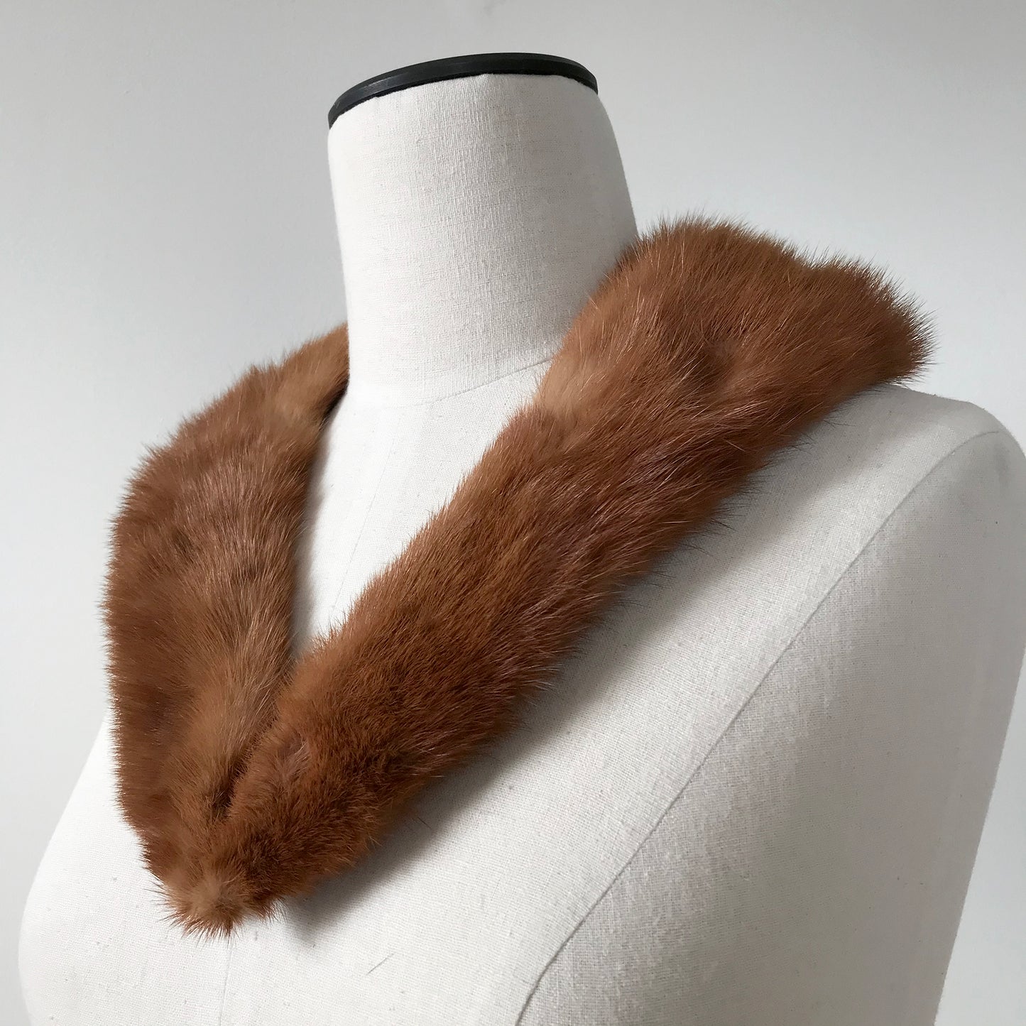 1960s Satin-Backed Removable Fur Collar