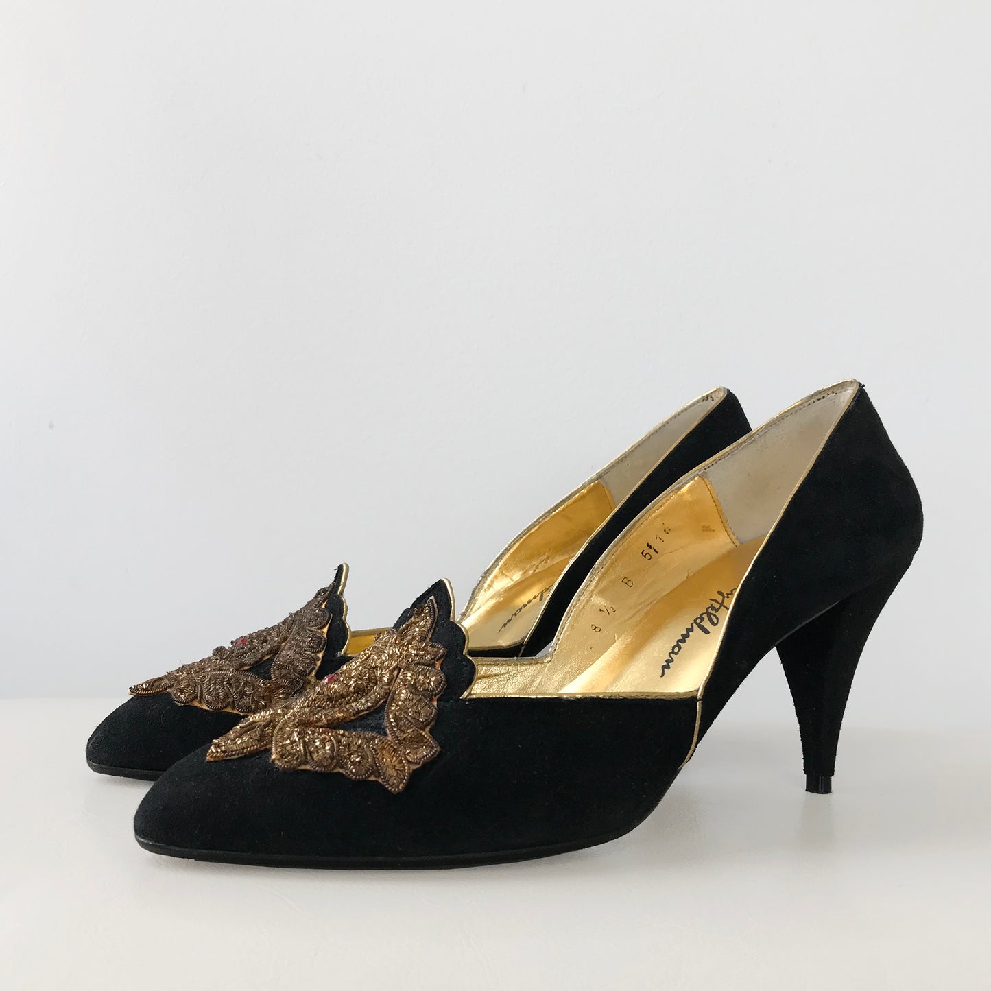 Beaded Black Beverly Feldman Velvet Slip-On High Heeled Pumps