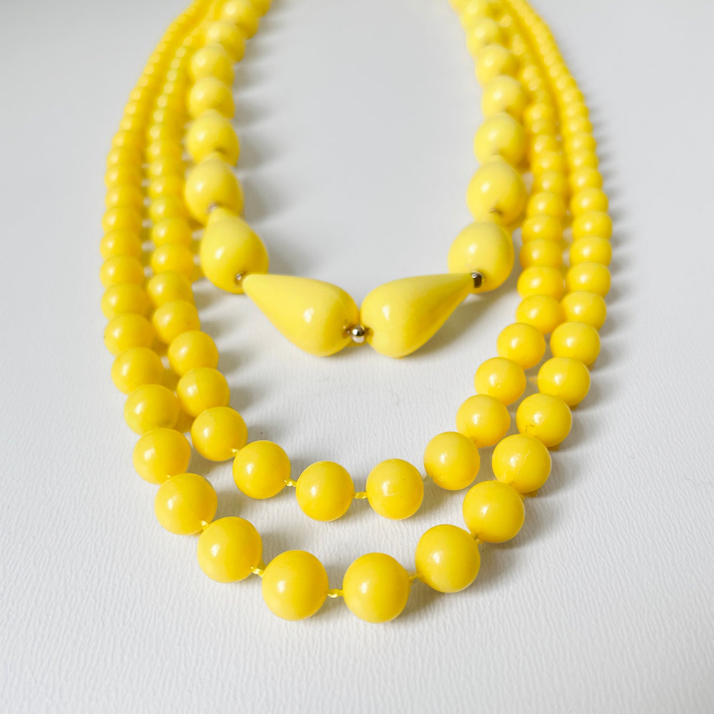 1960s Two-Piece Yellow Beaded Necklace Set