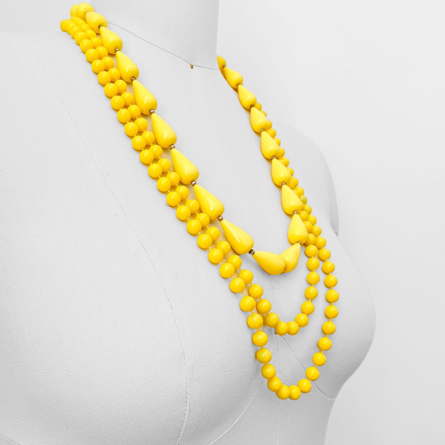 1960s Two-Piece Yellow Beaded Necklace Set