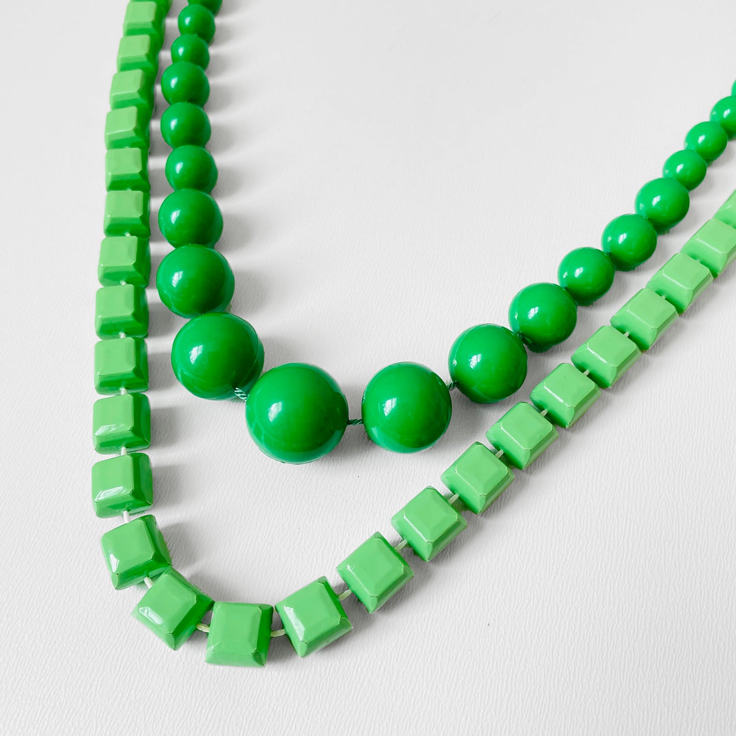 1960s Mid-Century Apple Green Two-Piece Beaded Necklace Set