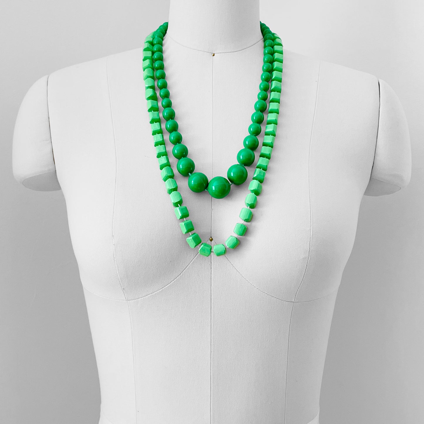 1960s Mid-Century Apple Green Two-Piece Beaded Necklace Set