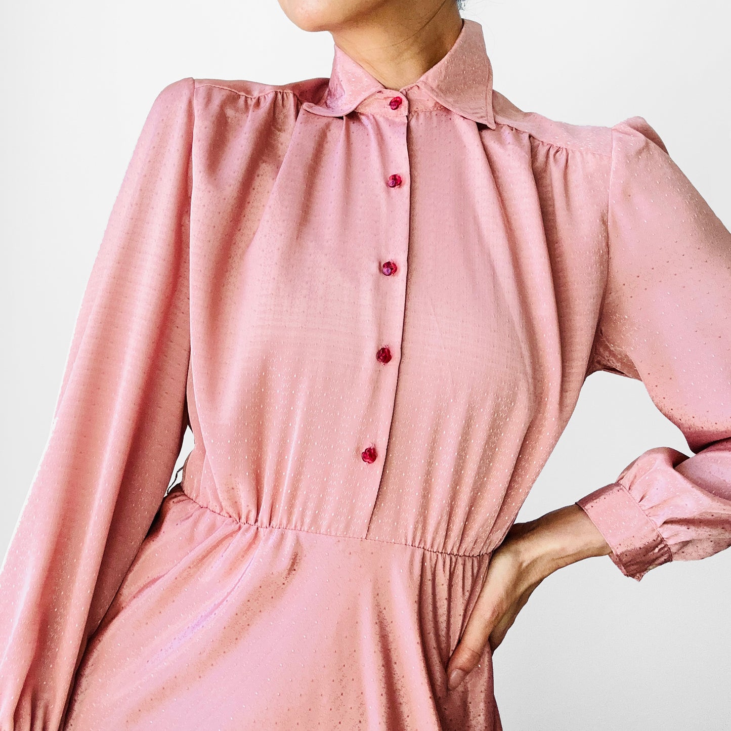 1970s Dusty Rose Tone-On-Tone Patterned Button-Front Long Sleeve Knee-Length Dress - XS/S