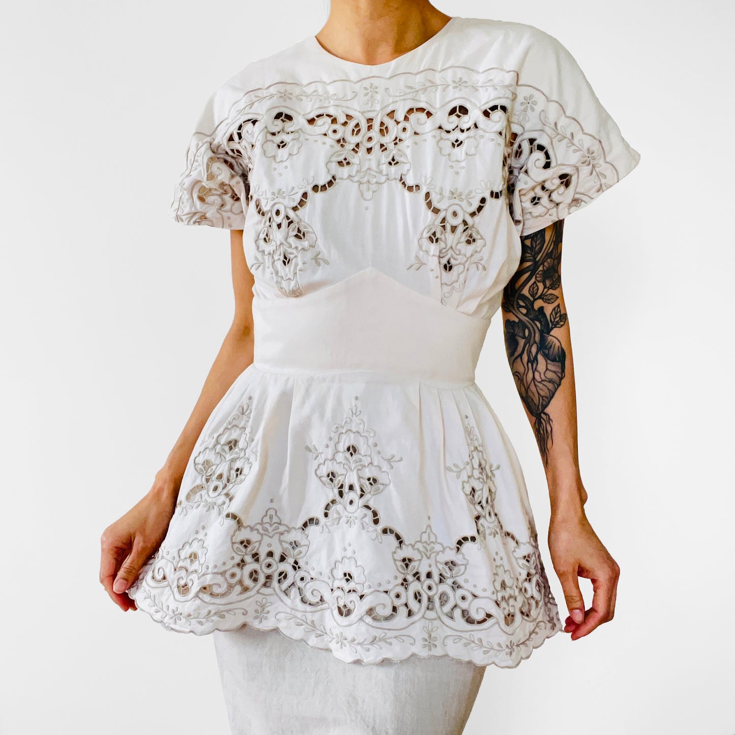 1980s Made in the USA Chiffon-White Eyelet Lace Floral Embroidered Peplum Knee-Length Dress