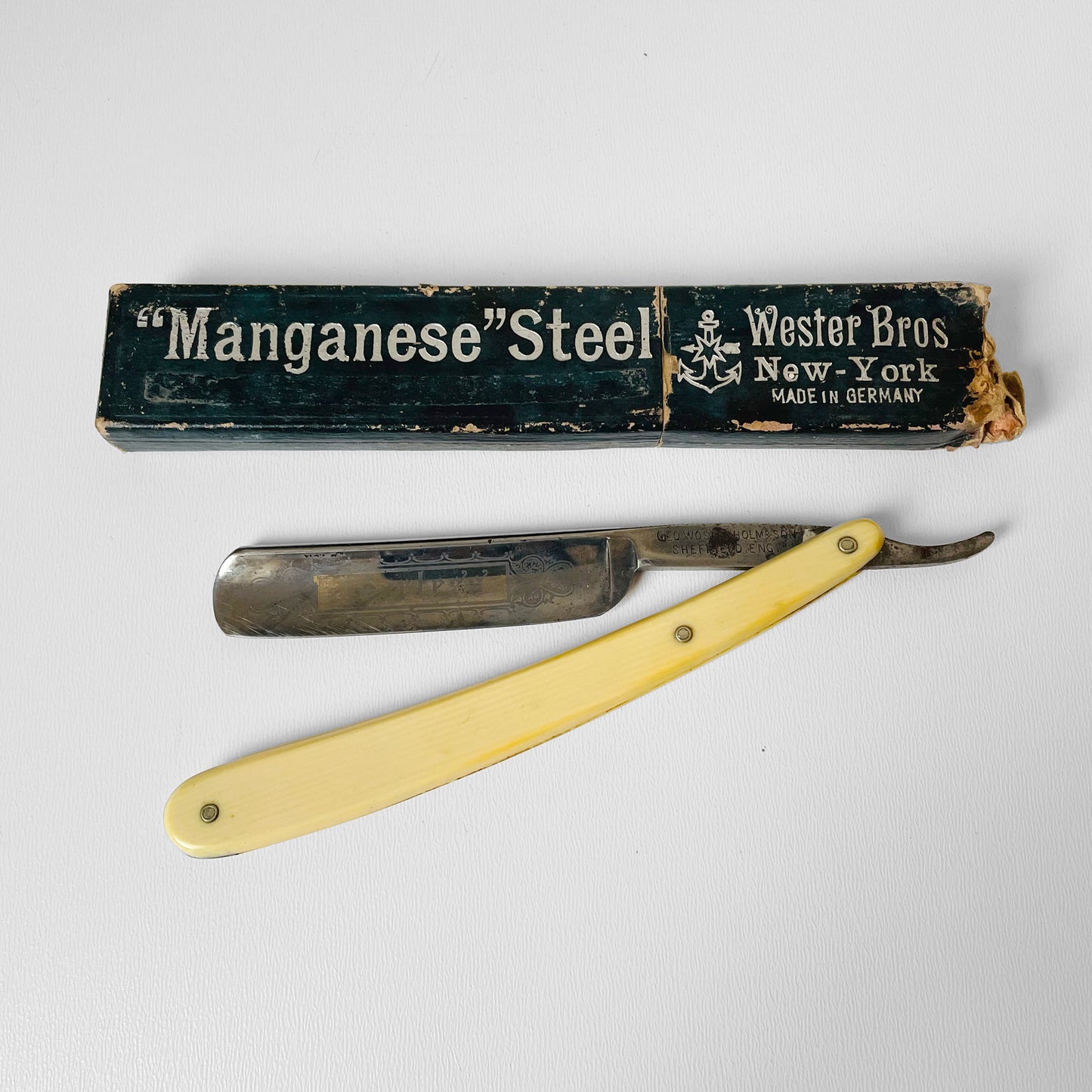 Mismatched Antique Straight Razor & Box Set