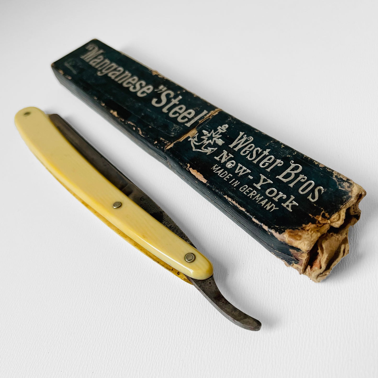 Mismatched Antique Straight Razor & Box Set