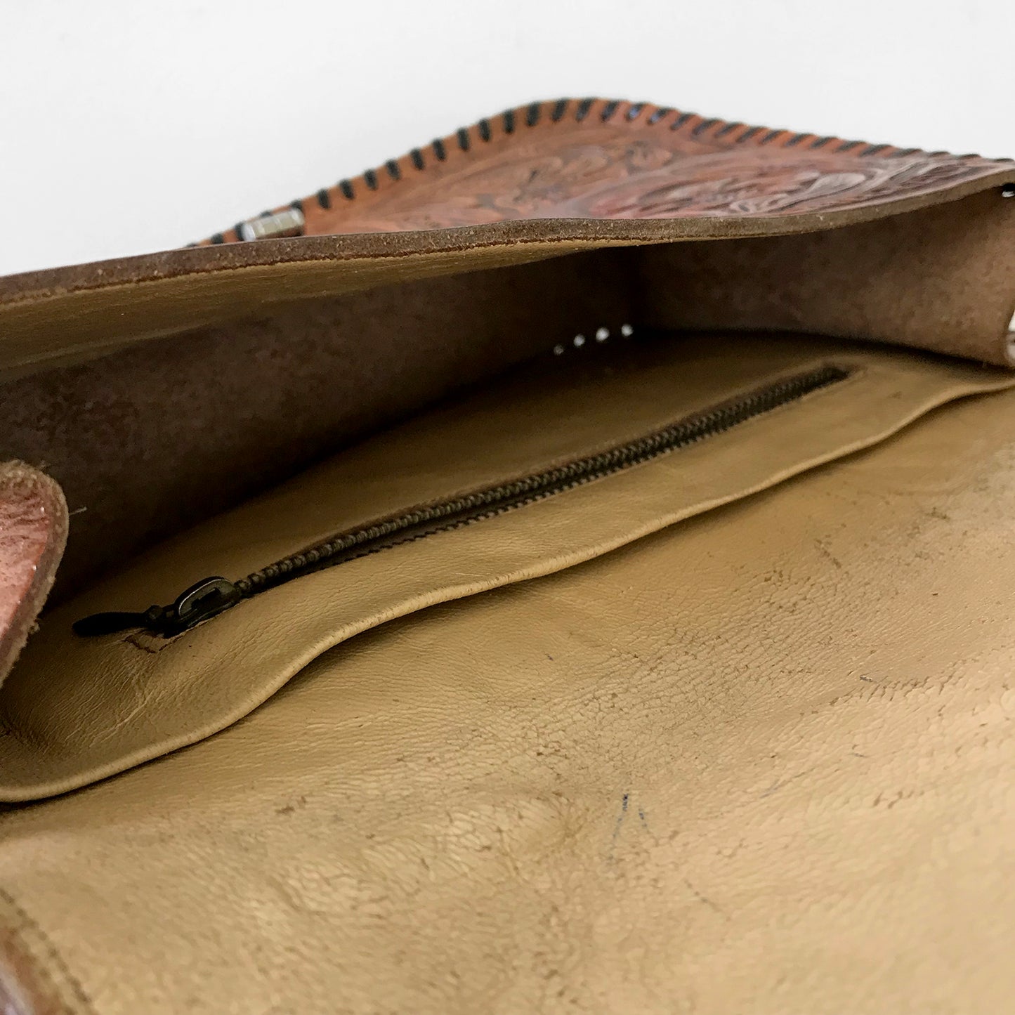 1940s Brown Tooled-Leather Handbag