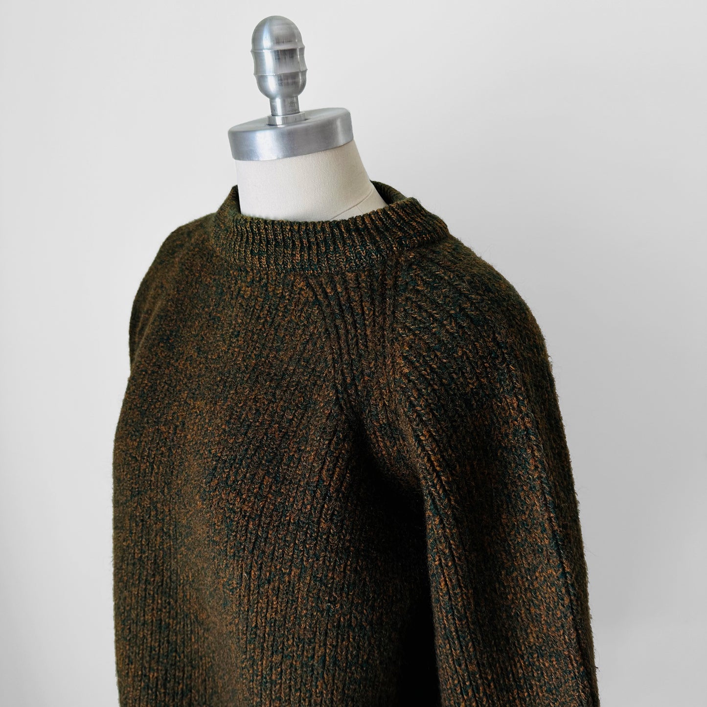 Dark Olive Green Flecked Heavy Wool Crop Ribbed Knit Sweater - Sz. S