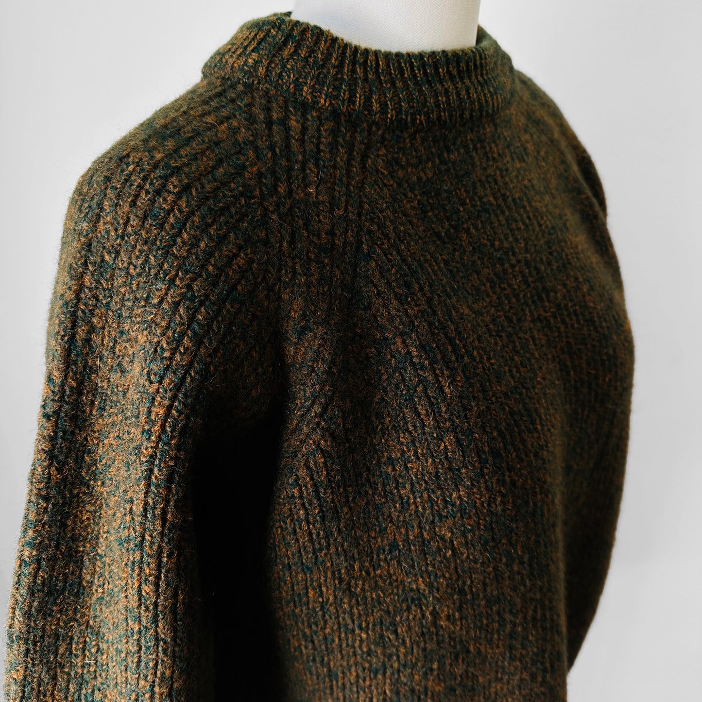 Dark Olive Green Flecked Heavy Wool Crop Ribbed Knit Sweater - Sz. S