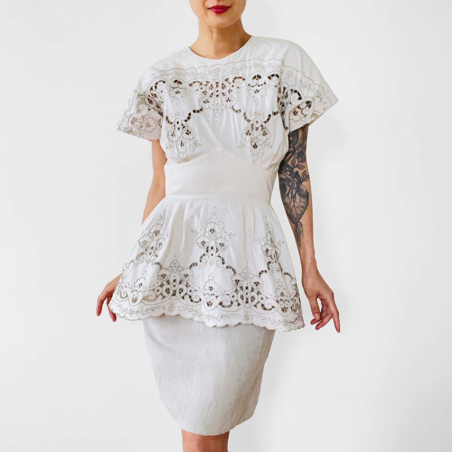 1980s Made in the USA Chiffon-White Eyelet Lace Floral Embroidered Peplum Knee-Length Dress