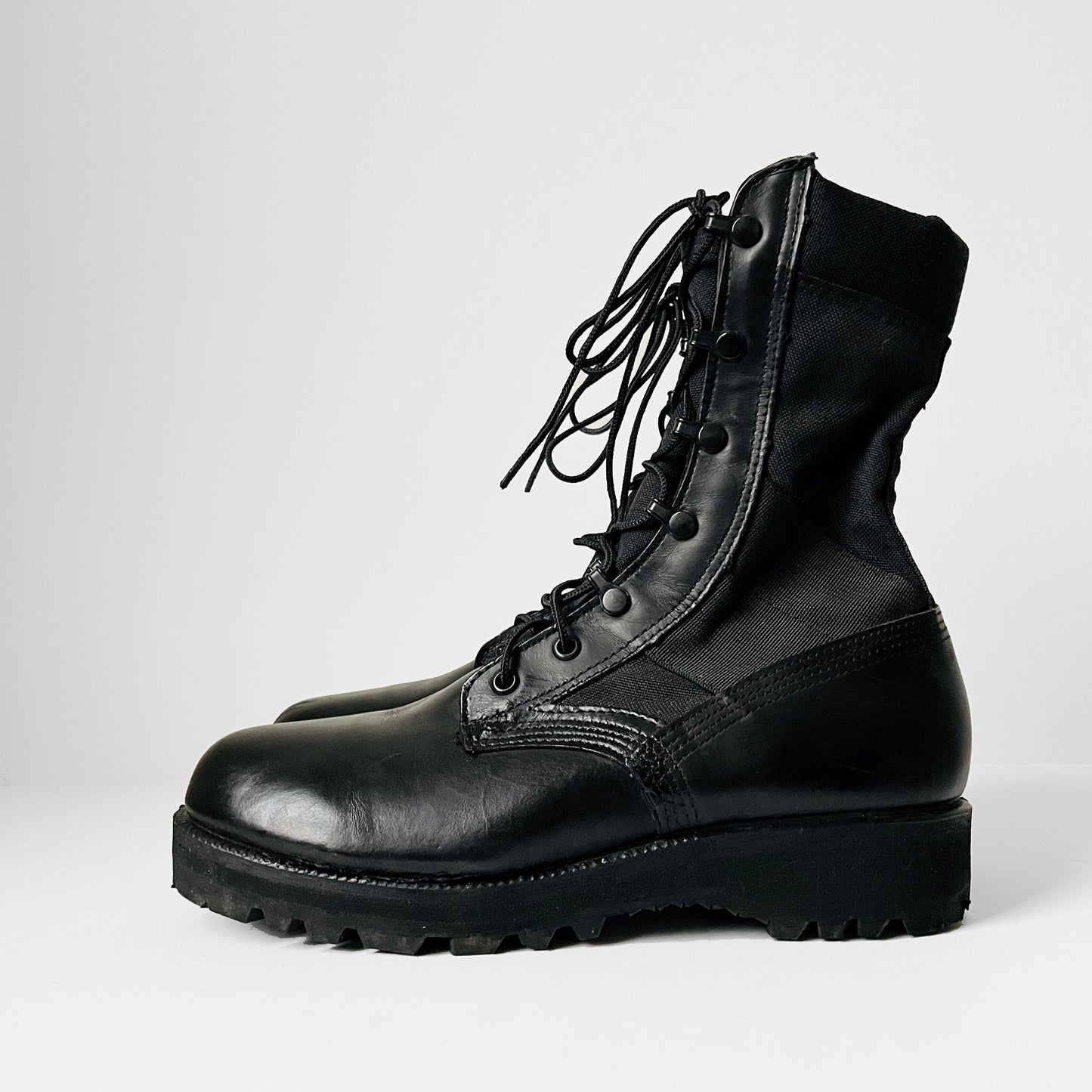 Made in the USA Wellco Black Leather and Canvas Military Combat Lace-Up Boots