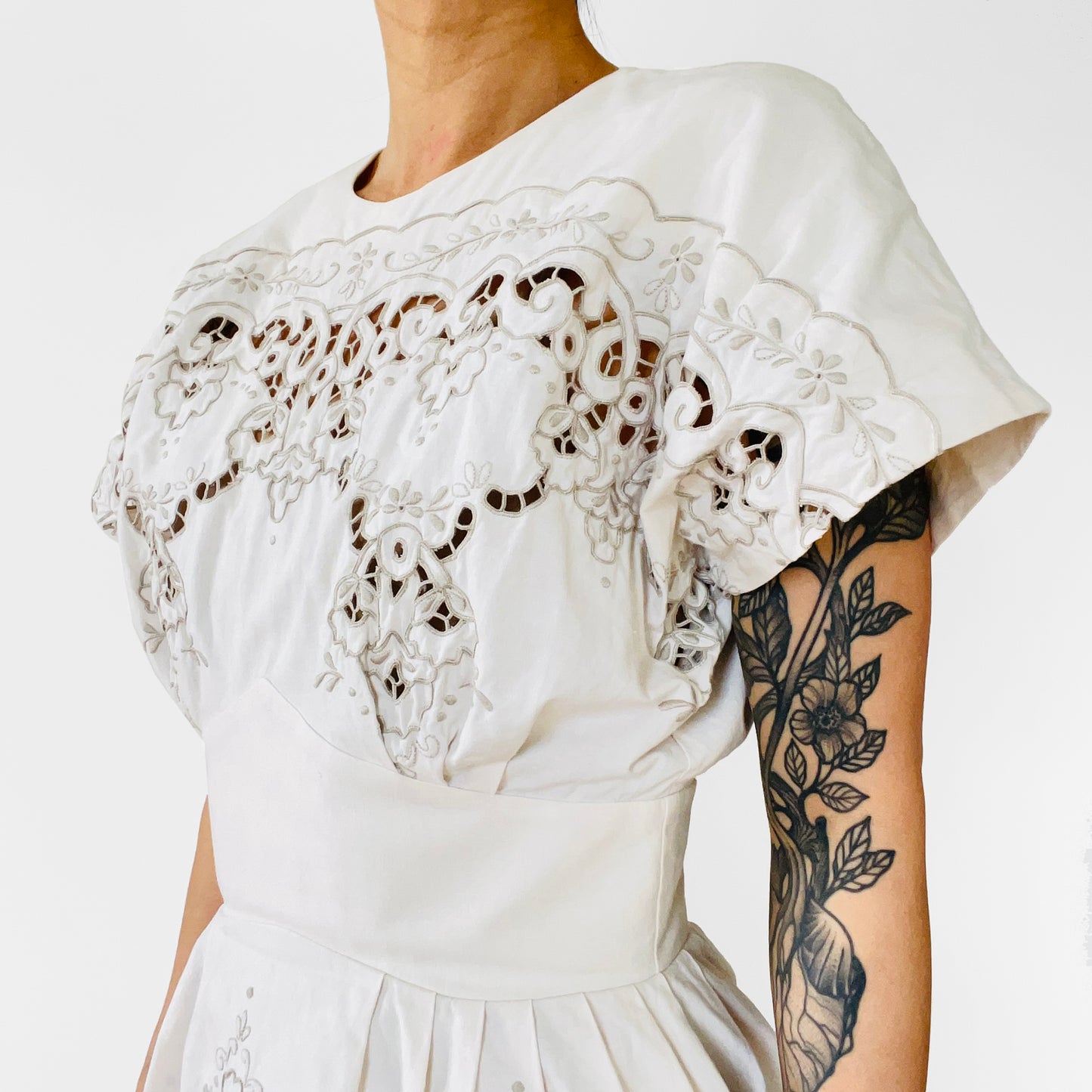 1980s Made in the USA Chiffon-White Eyelet Lace Floral Embroidered Peplum Knee-Length Dress