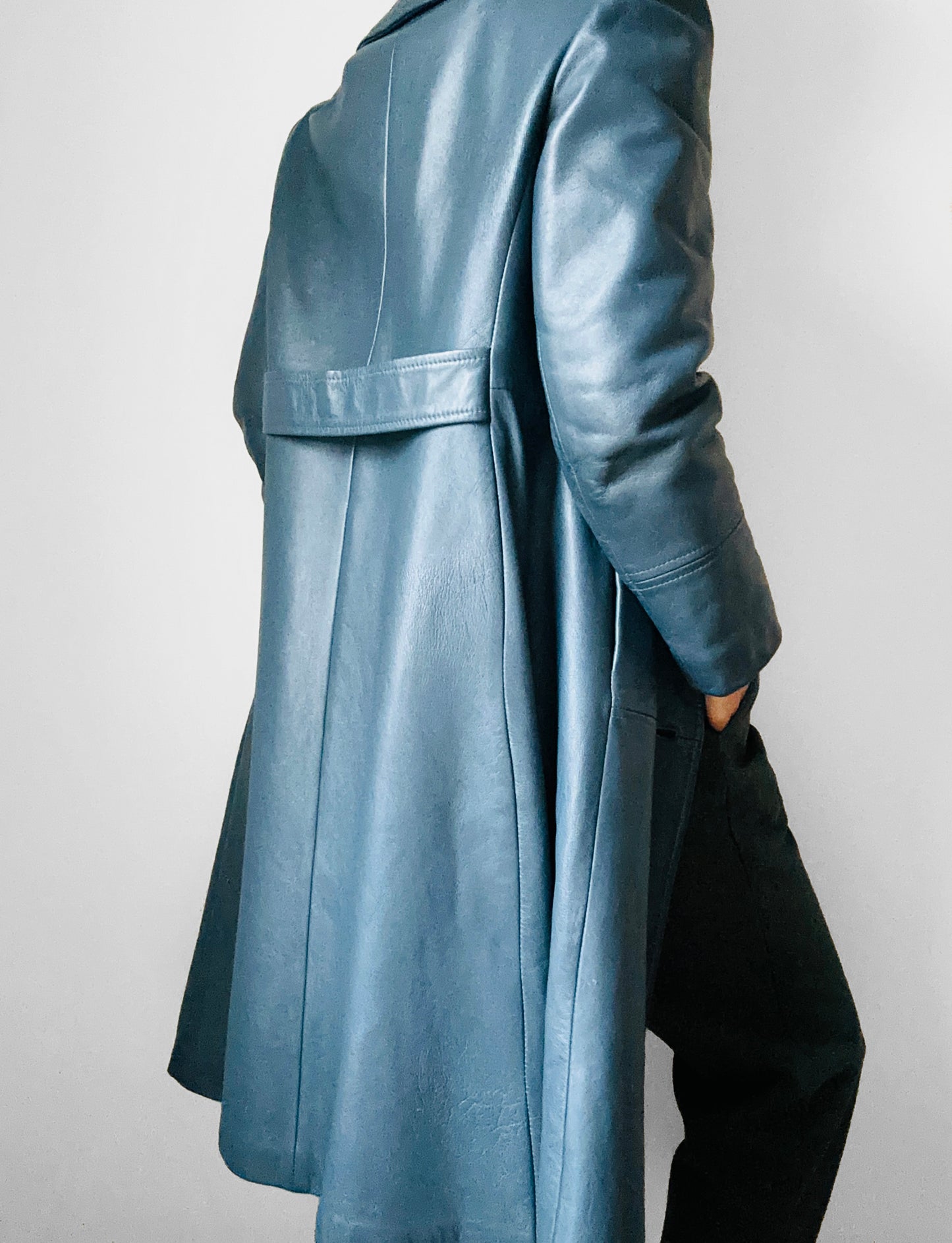 1970s Slate Blue Leather Midi-Length Quilted Coat - S/M