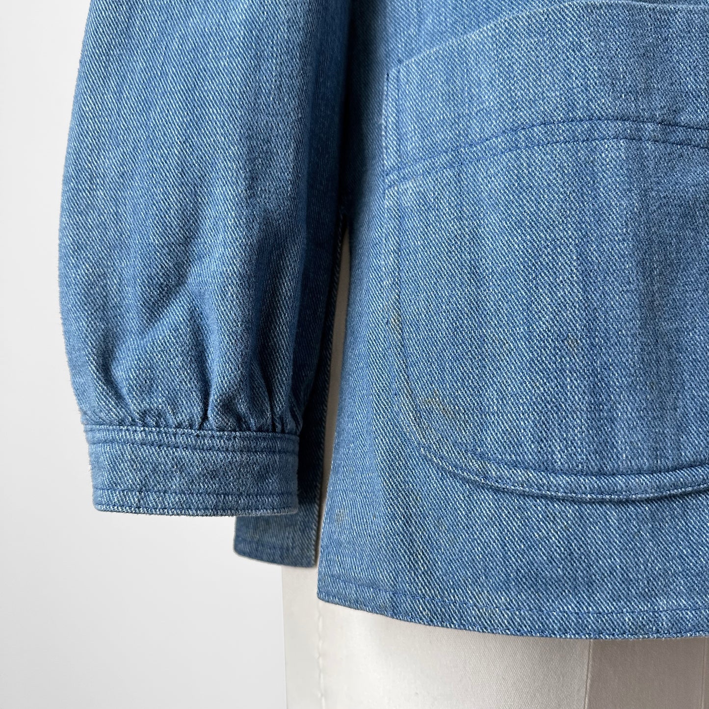 1960s - 1970s Soft Light Wash Denim Chambray Zip Back Shirt - S/M