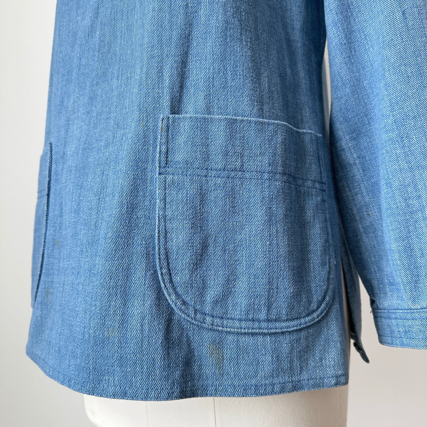 1960s - 1970s Soft Light Wash Denim Chambray Zip Back Shirt - S/M