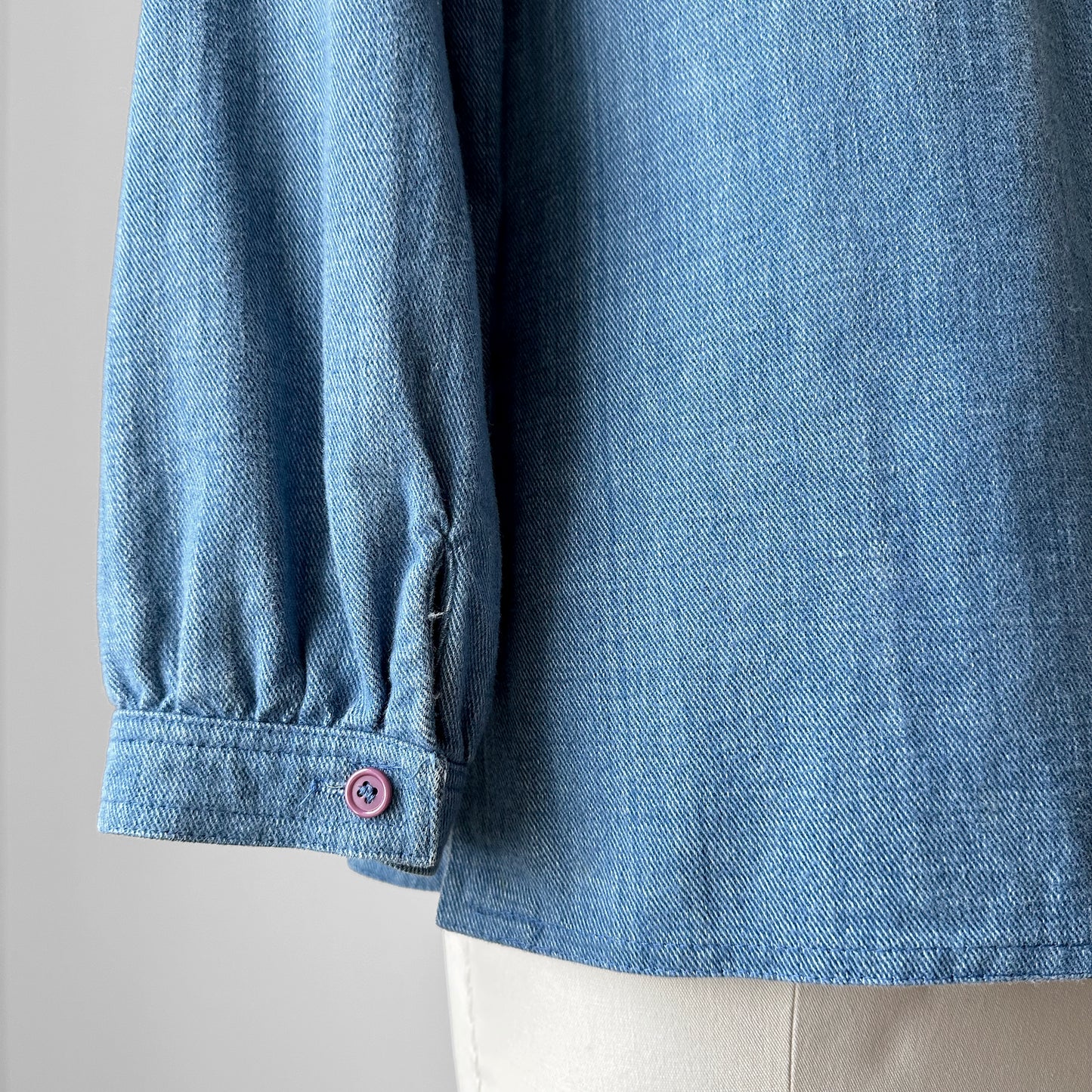 1960s - 1970s Soft Light Wash Denim Chambray Zip Back Shirt - S/M