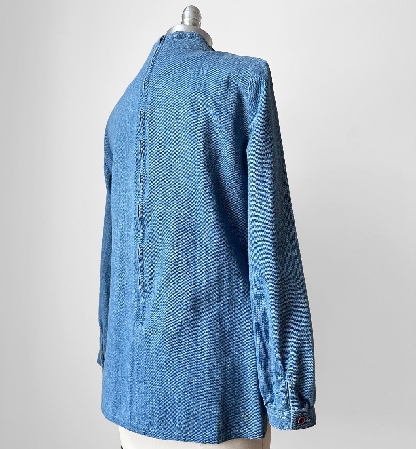 1960s - 1970s Soft Light Wash Denim Chambray Zip Back Shirt - S/M