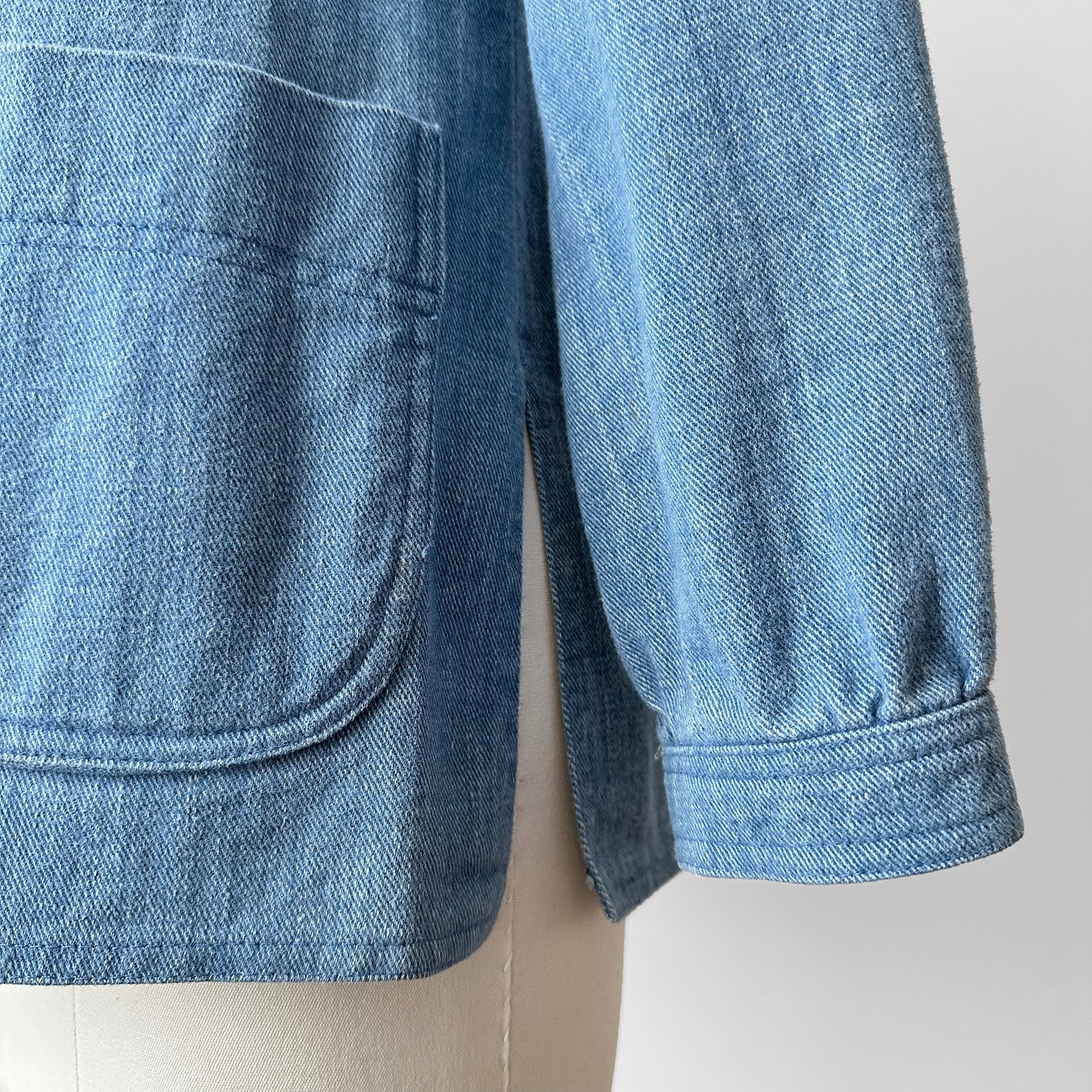 1960s - 1970s Soft Light Wash Denim Chambray Zip Back Shirt - S/M