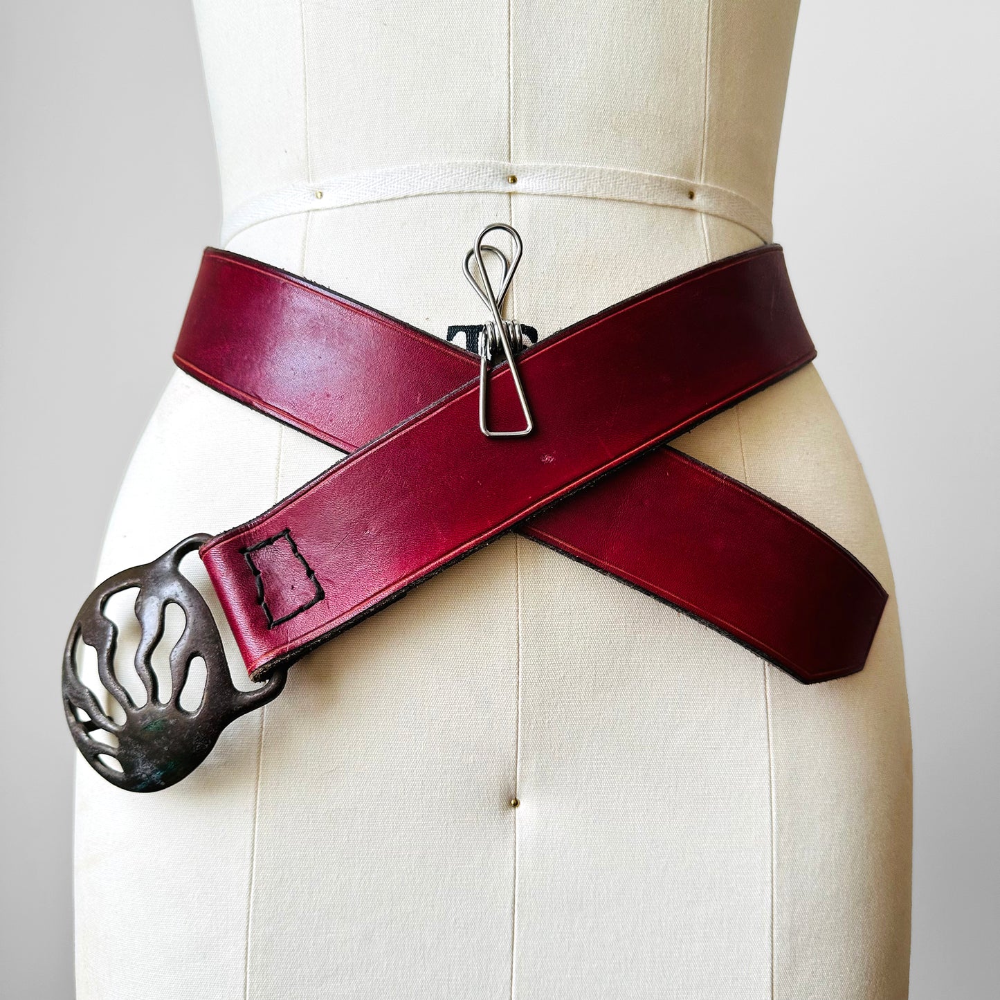 1960s - 1970s Wine Red Heavy Tarnished Metal Buckle Tooled Leather Hand Painted Belt