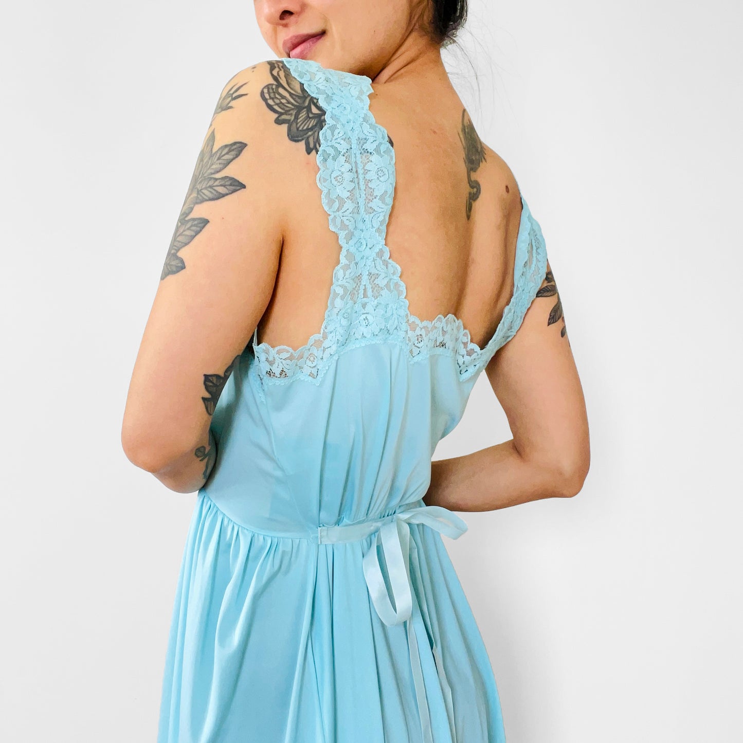 1960s Blue Turquoise Lace Sweetheart Neck Belted Slip Night Dress - S/M