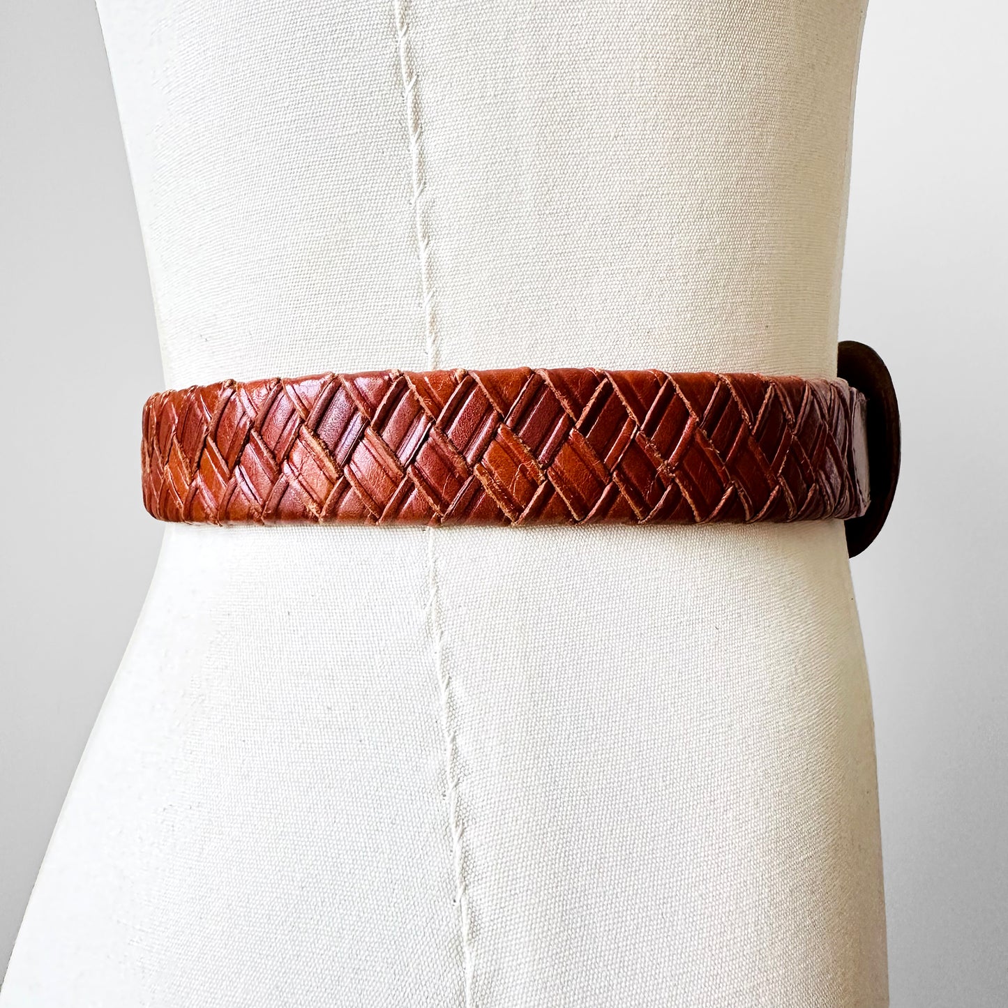 1990s Tobacco Brown Woven Braided True Waist Belt - Sz. 25-28.75