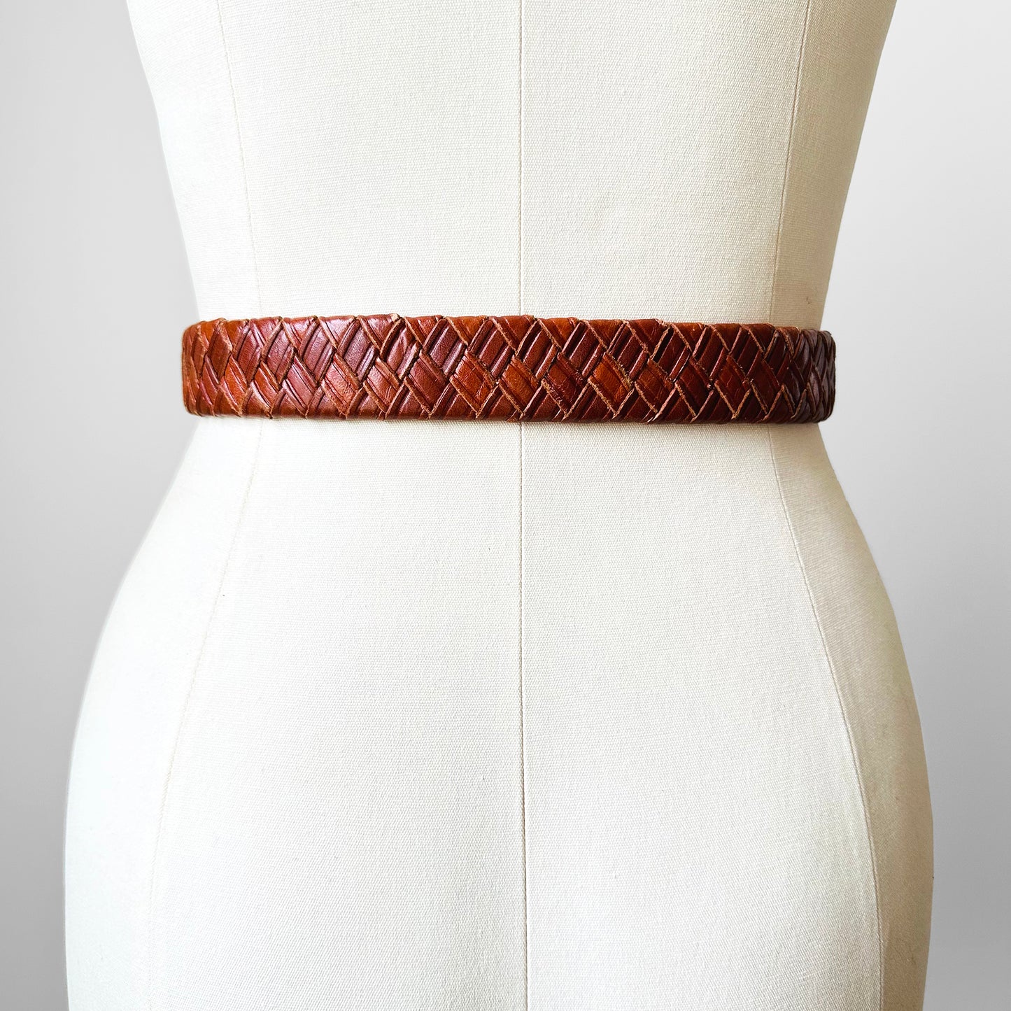 1990s Tobacco Brown Woven Braided True Waist Belt - Sz. 25-28.75