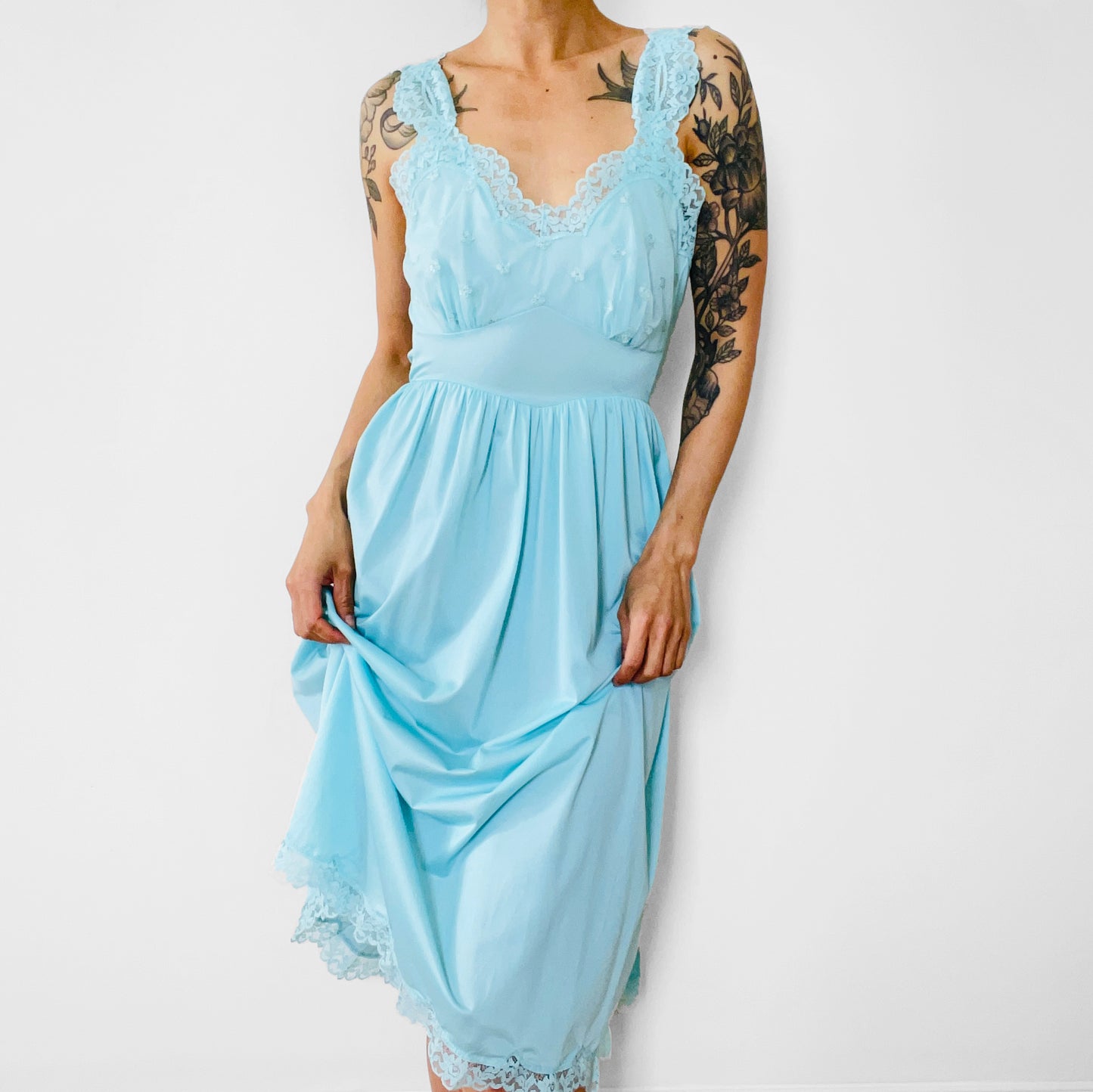 1960s Blue Turquoise Lace Sweetheart Neck Belted Slip Night Dress - S/M