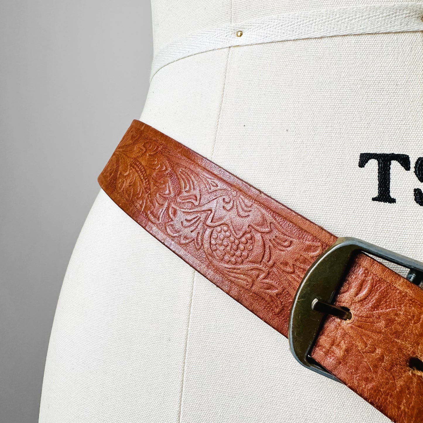 Well-Worn Tan Tooled Leather Belt - Sz. 32 - 35.5