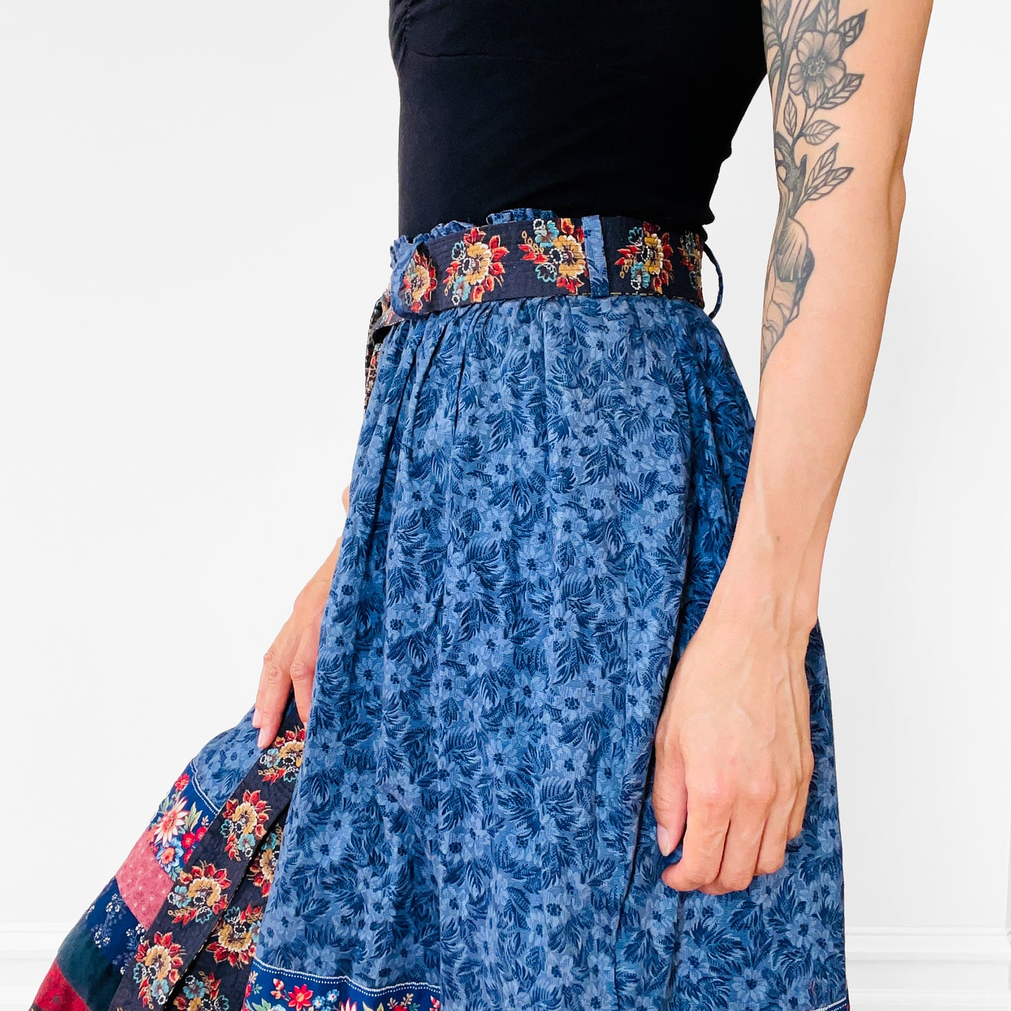 1970s Elastic-Waist Belted Midi-Length Cotton Patchwork Skirt