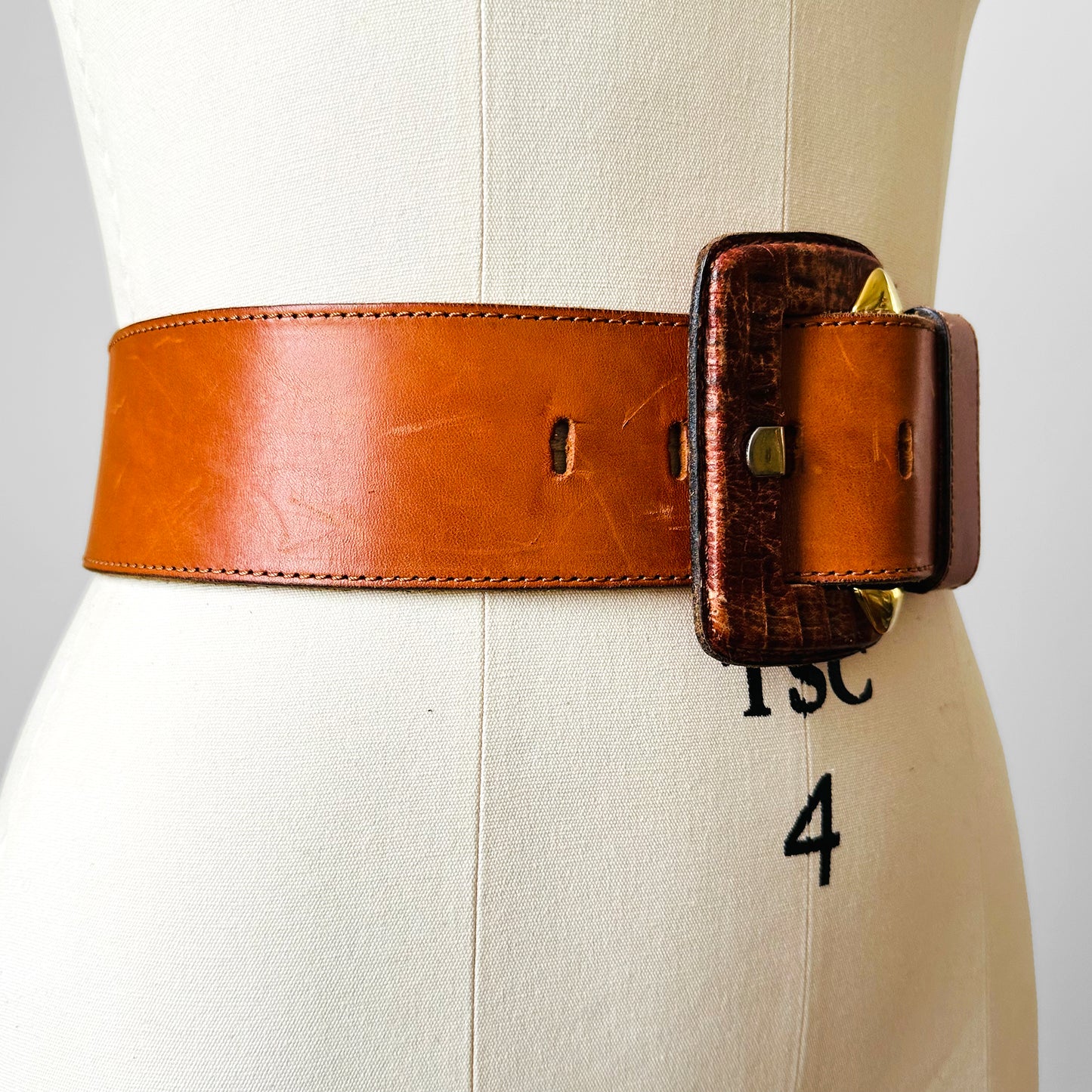 Large Buckle Amber Heavy Durable Leather Belt - Sz. 32 -36