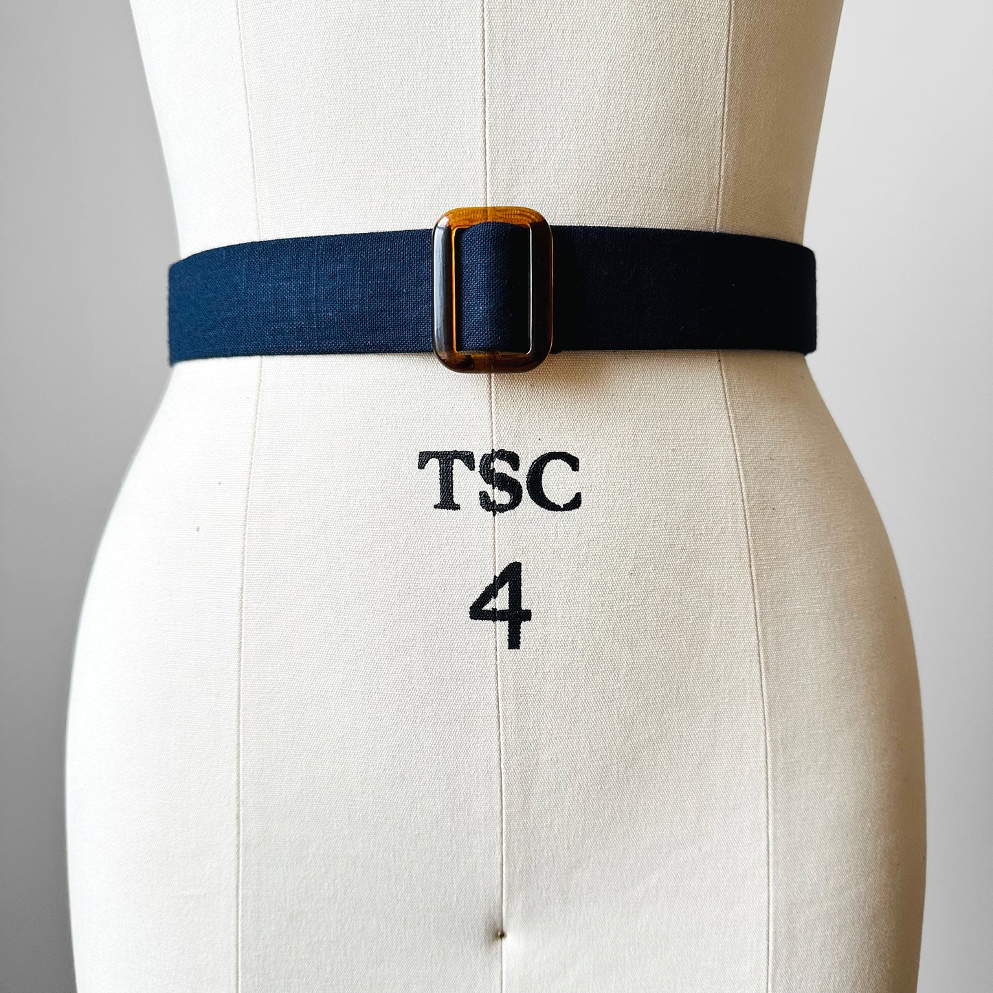 Navy Blue Linen Tortoiseshell Buckle Belt - O/S