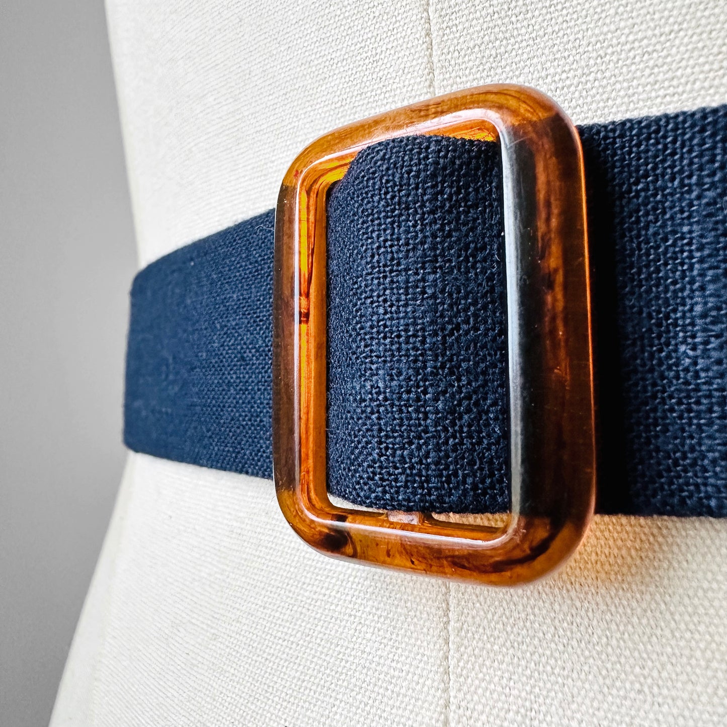 Navy Blue Linen Tortoiseshell Buckle Belt - O/S