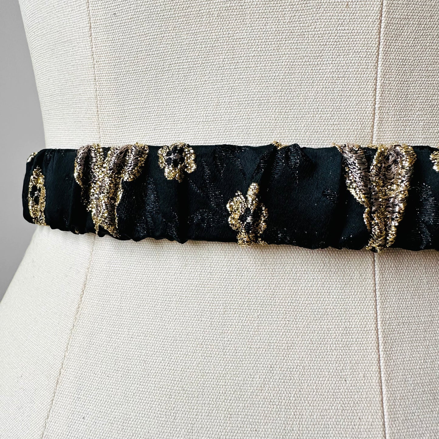 1980s Black and Gold Butterfly Stretch Belt - Sz. 31-34