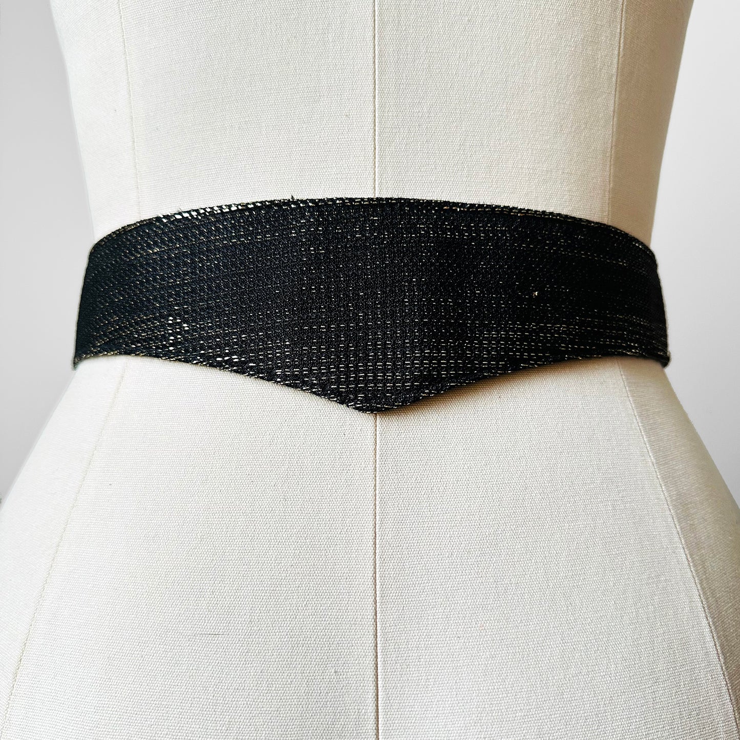 Black Gold Metallic Thread True Waist Belt - Sz. 28.5