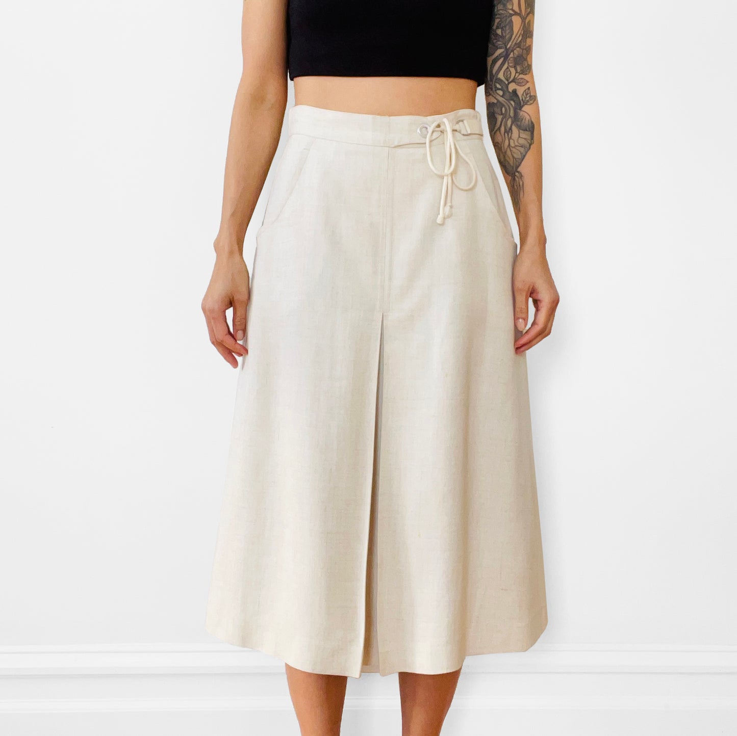 1960s Off-White Linen Tied-Waist A-line Inverted Pleat Skirt