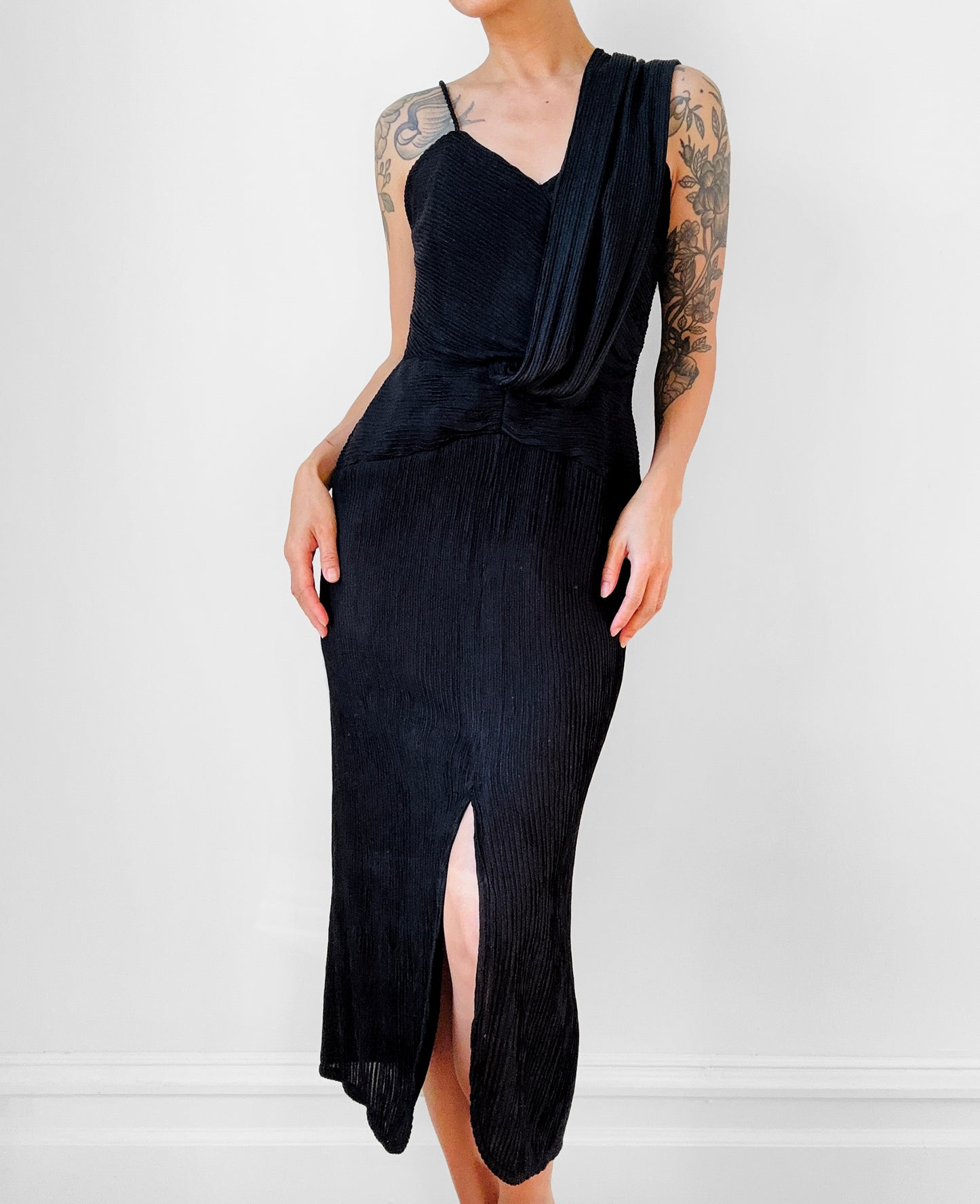 Black Ruched Drape Form Fitting Cocktail Dress - Sz. S