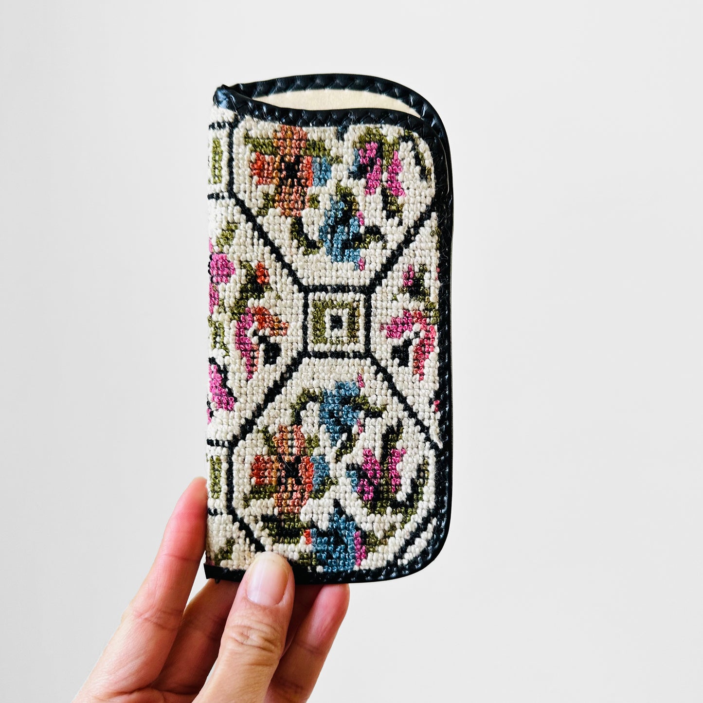 1960s Petit Point Eyeglasses Case