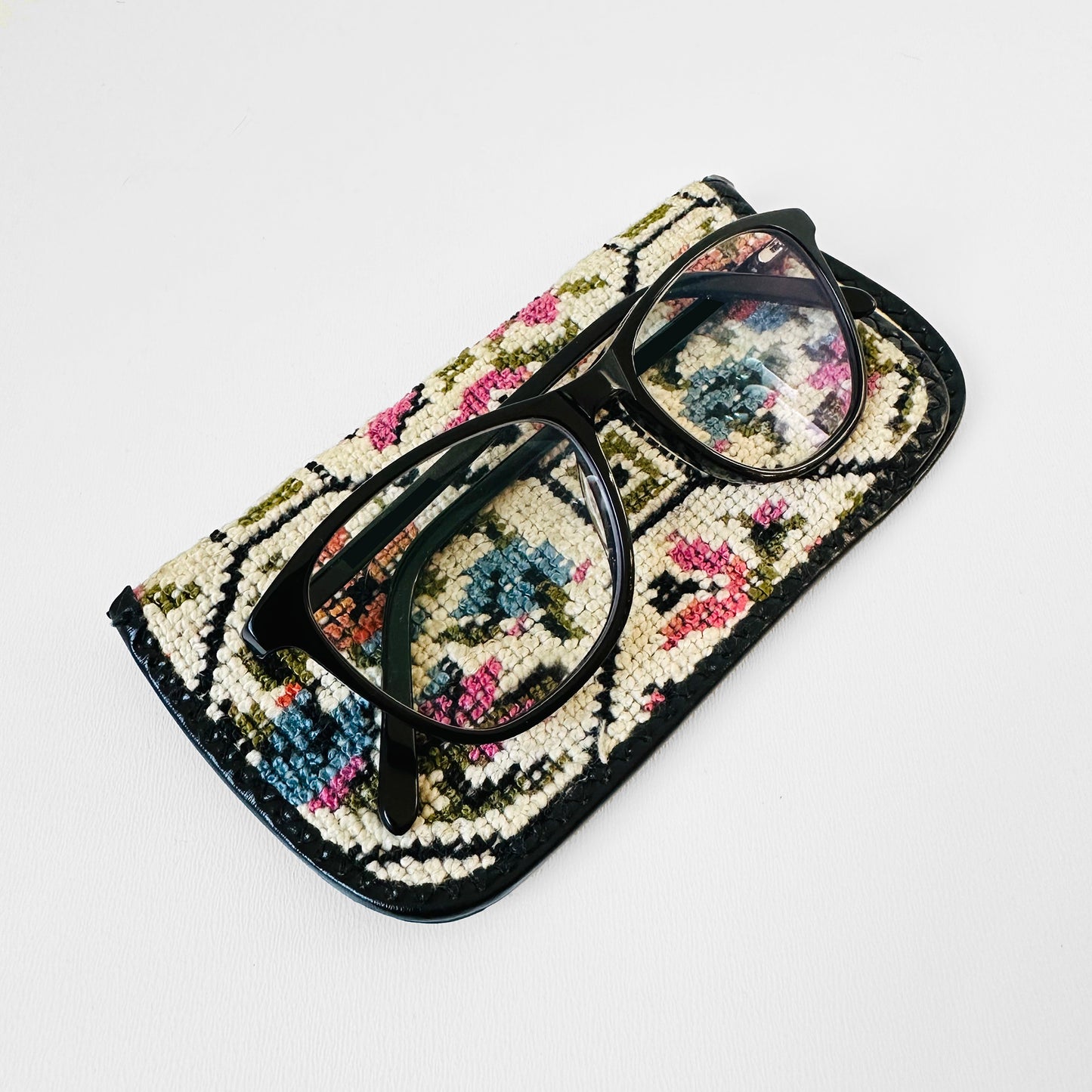 1960s Petit Point Eyeglasses Case