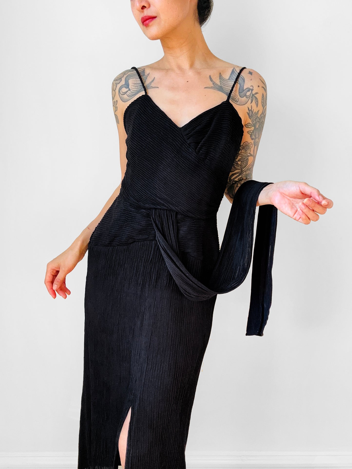 Black Ruched Drape Form Fitting Cocktail Dress - Sz. S