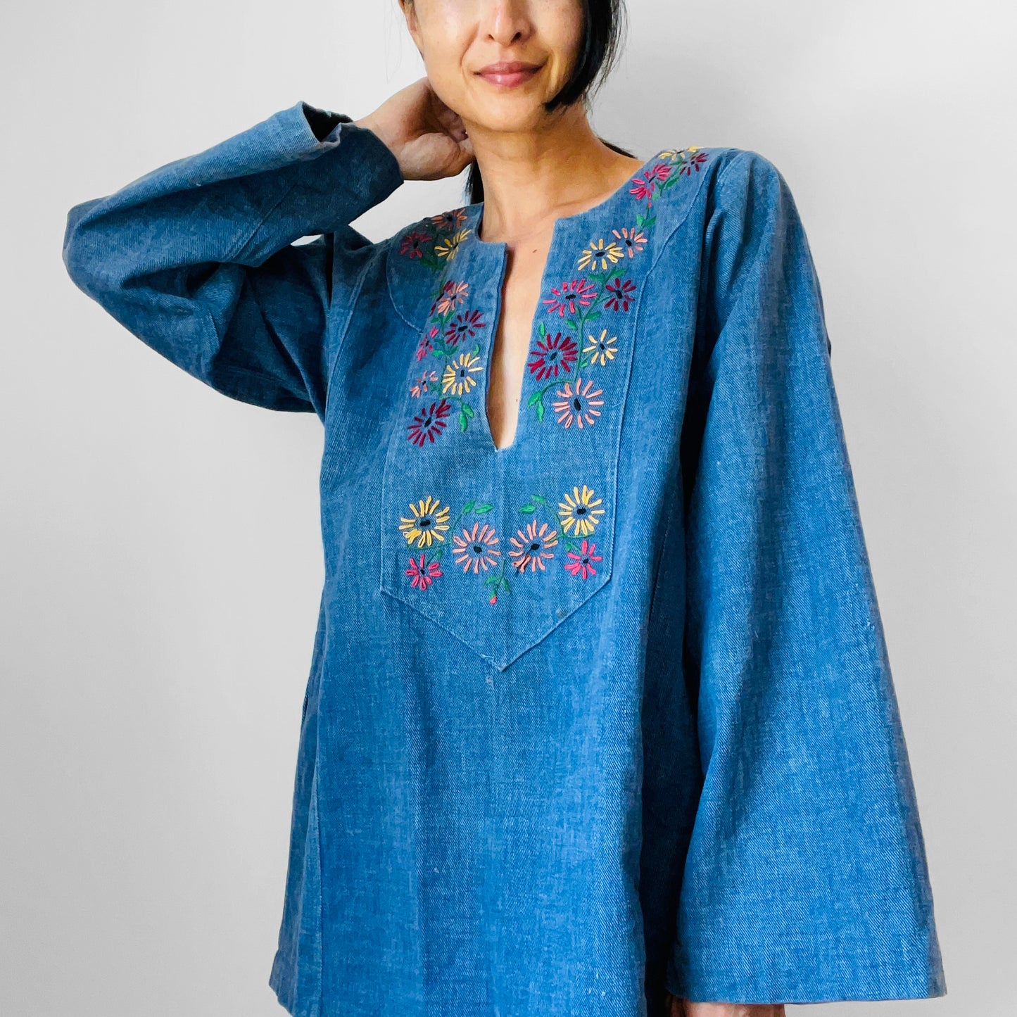 1970s Floral Embroidered Denim Jean Pullover Tunic