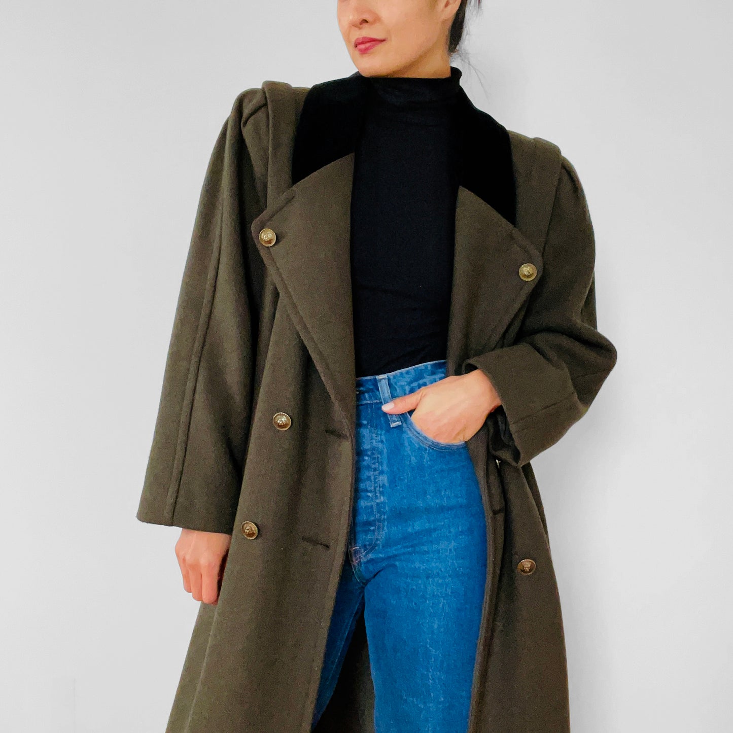 1980s Olive Green Wool-Blended Double-Breasted Military Style Overcoat