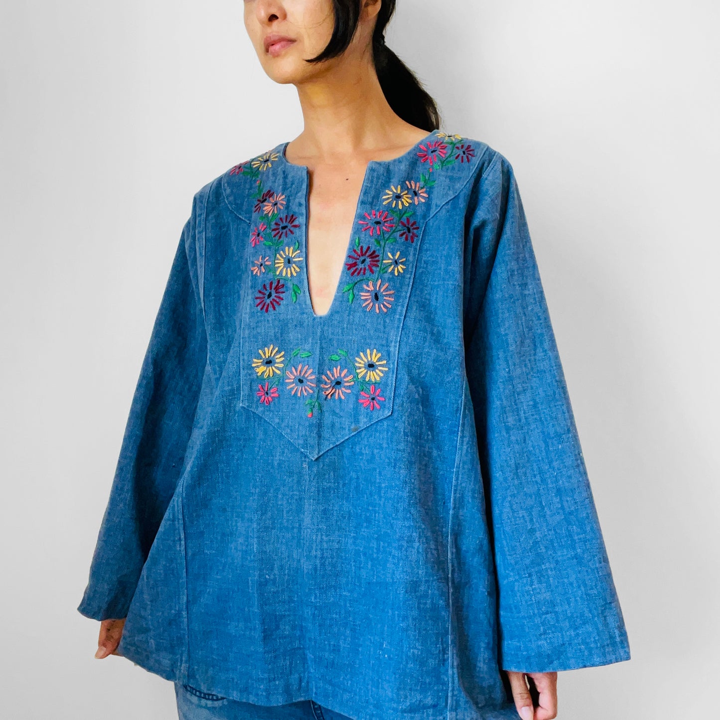 1970s Floral Embroidered Denim Jean Pullover Tunic