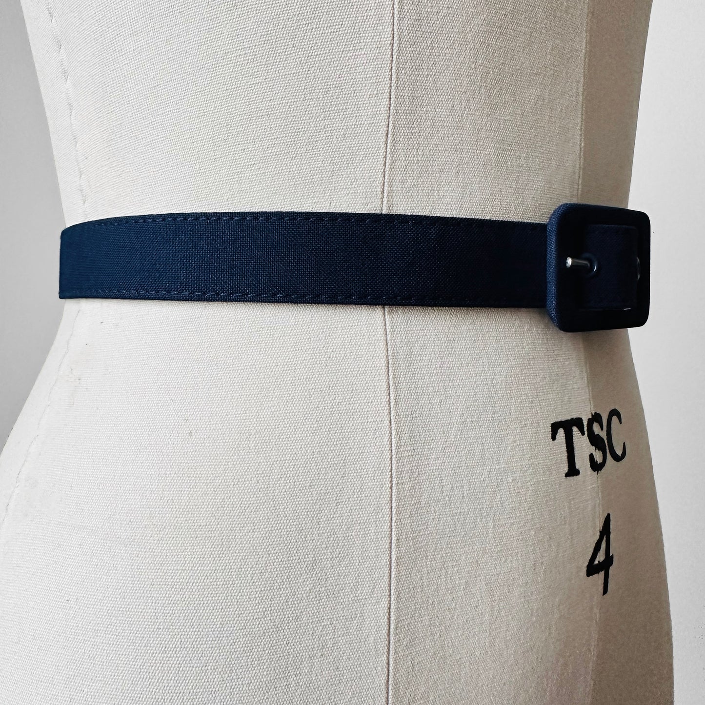 1970s Narrow Navy Blue Fabric Belt - Sz. 34-39