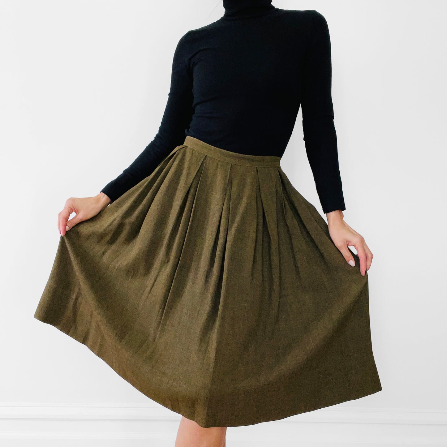 1990s Olive Green Inverted-Pleat Fit and Flare Skirt