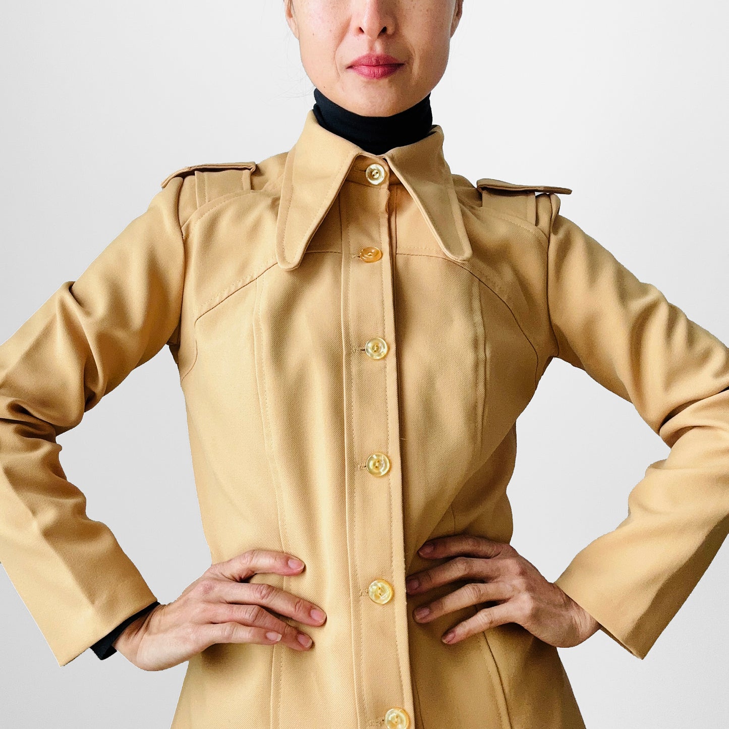 1970s Butter Yellow Fitted Button-Front Pointed Lapel Uniform Style Long Sleeve Shirt - XS/S