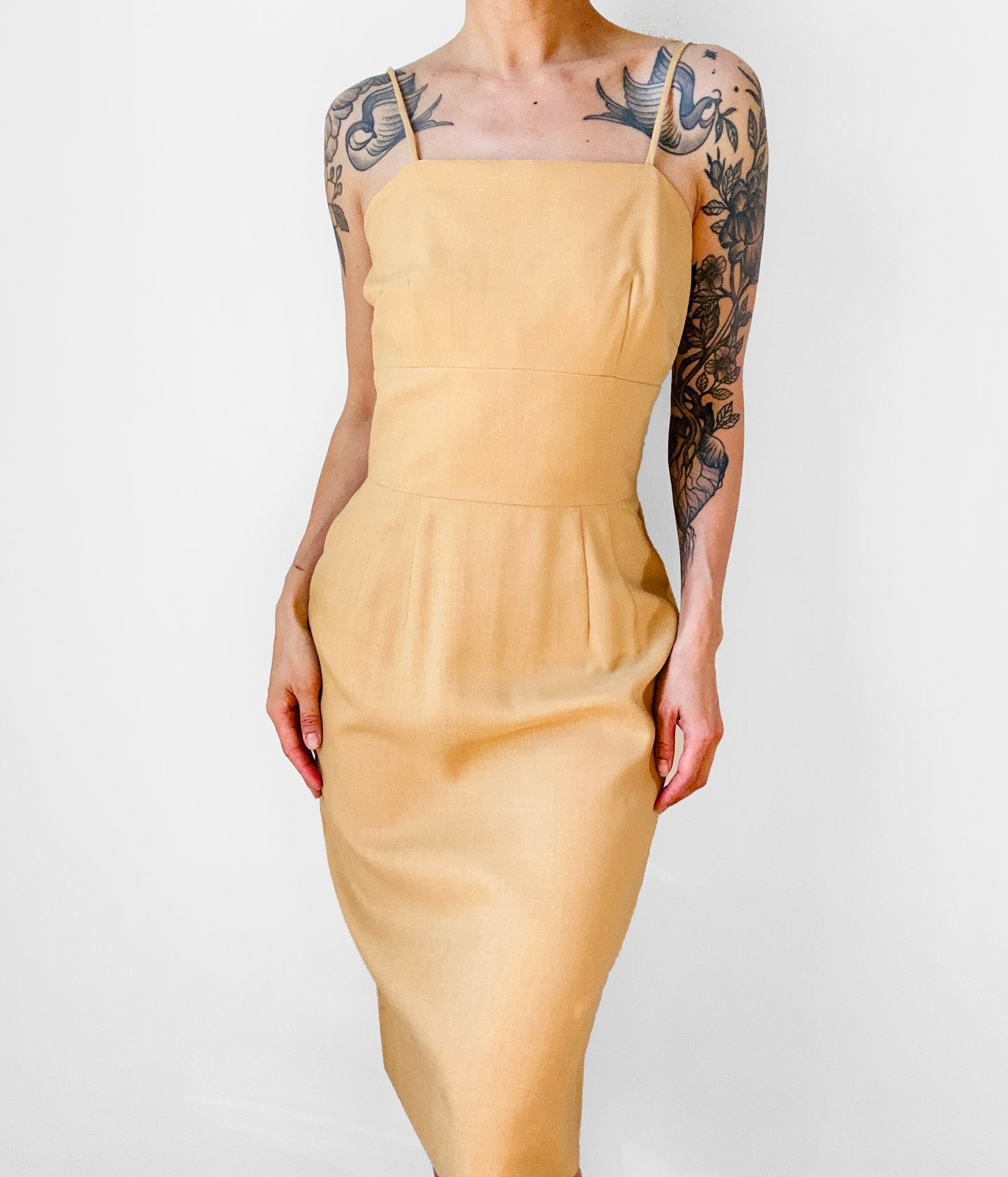 1960s Butterscotch Tailored Form Fitting Wool Linen Blend Dress - XS/S