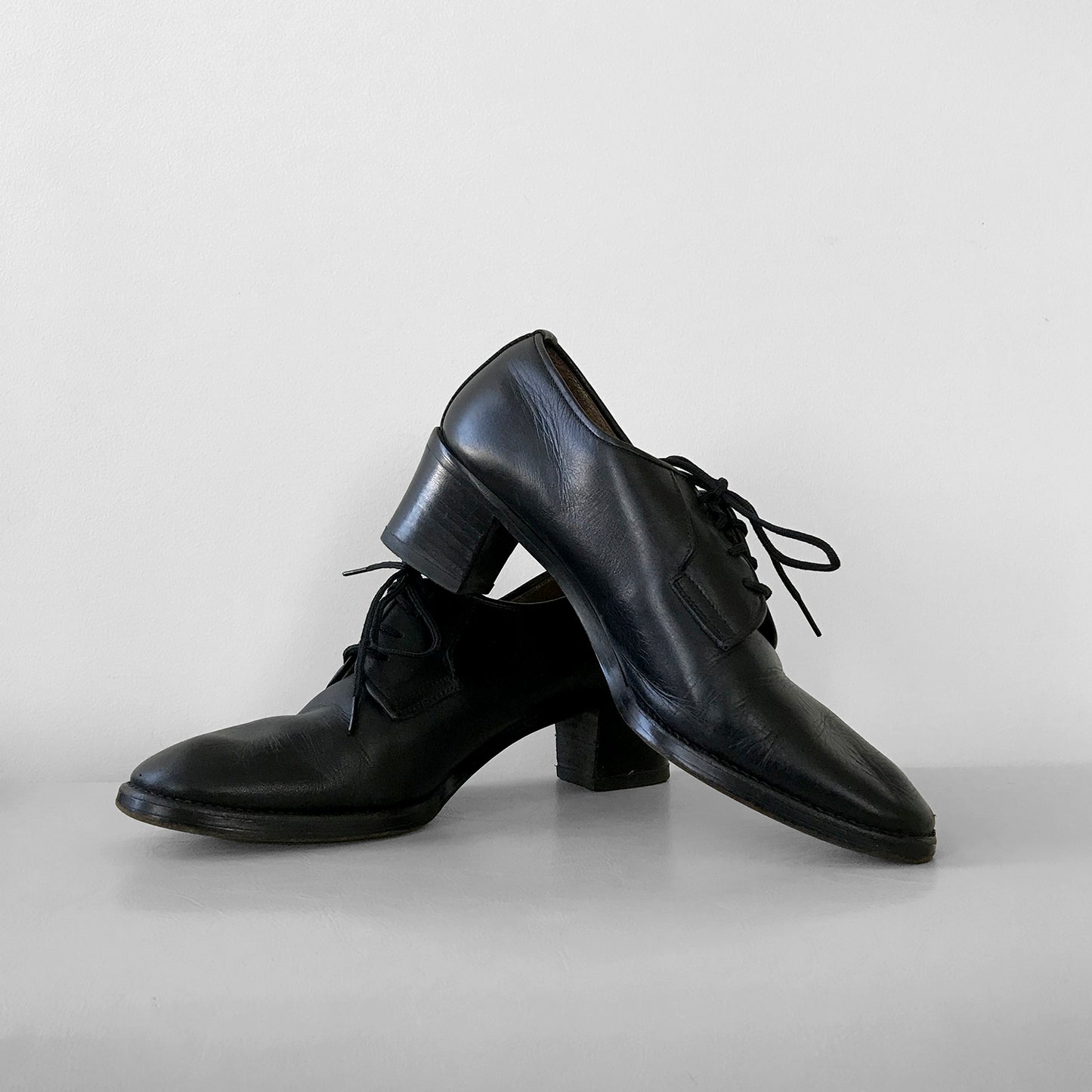 1960s Well Worn French Black Leather Heeled Lace-Up Shoes