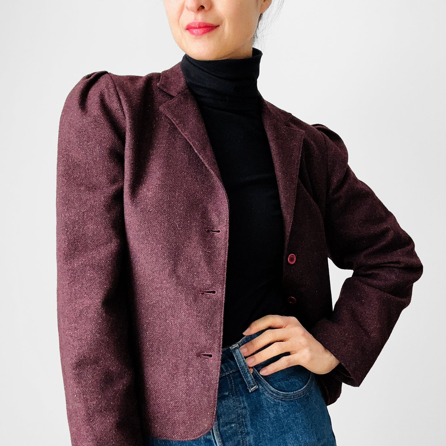 1960s - 1970s Plum Wool Tweed Short-Waisted Tapered-Waist Blazer Jacket- XS/S